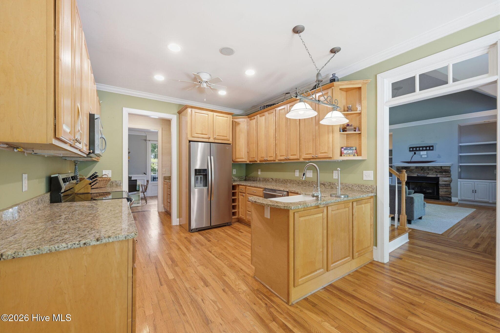 Single Family Residence at 202 Emmen Road, New Bern, NC 28562, photo 17 of 50