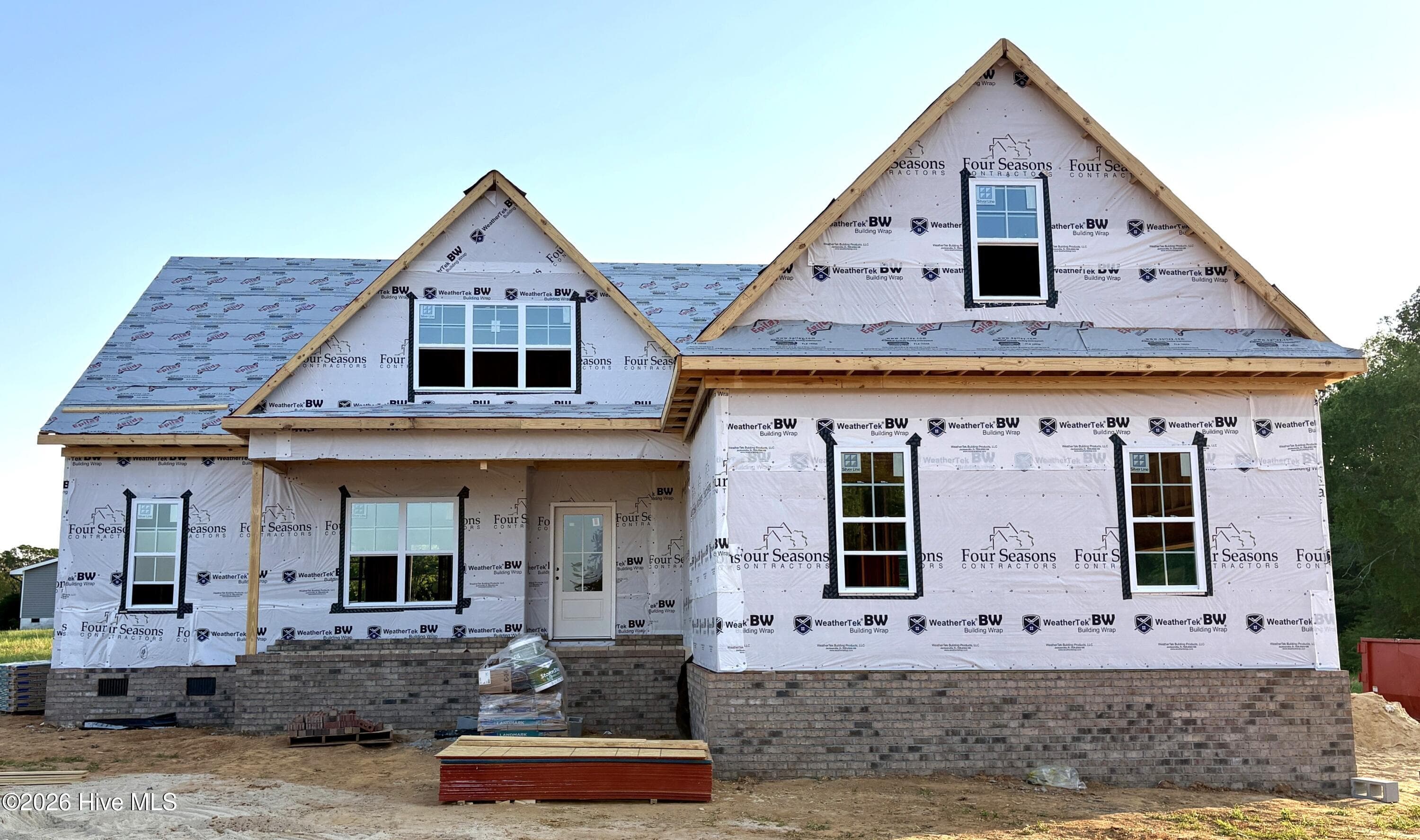 Single Family Residence at 7347 Huckleberry Drive, Spring Hope, NC 27882, photo 5 of 84