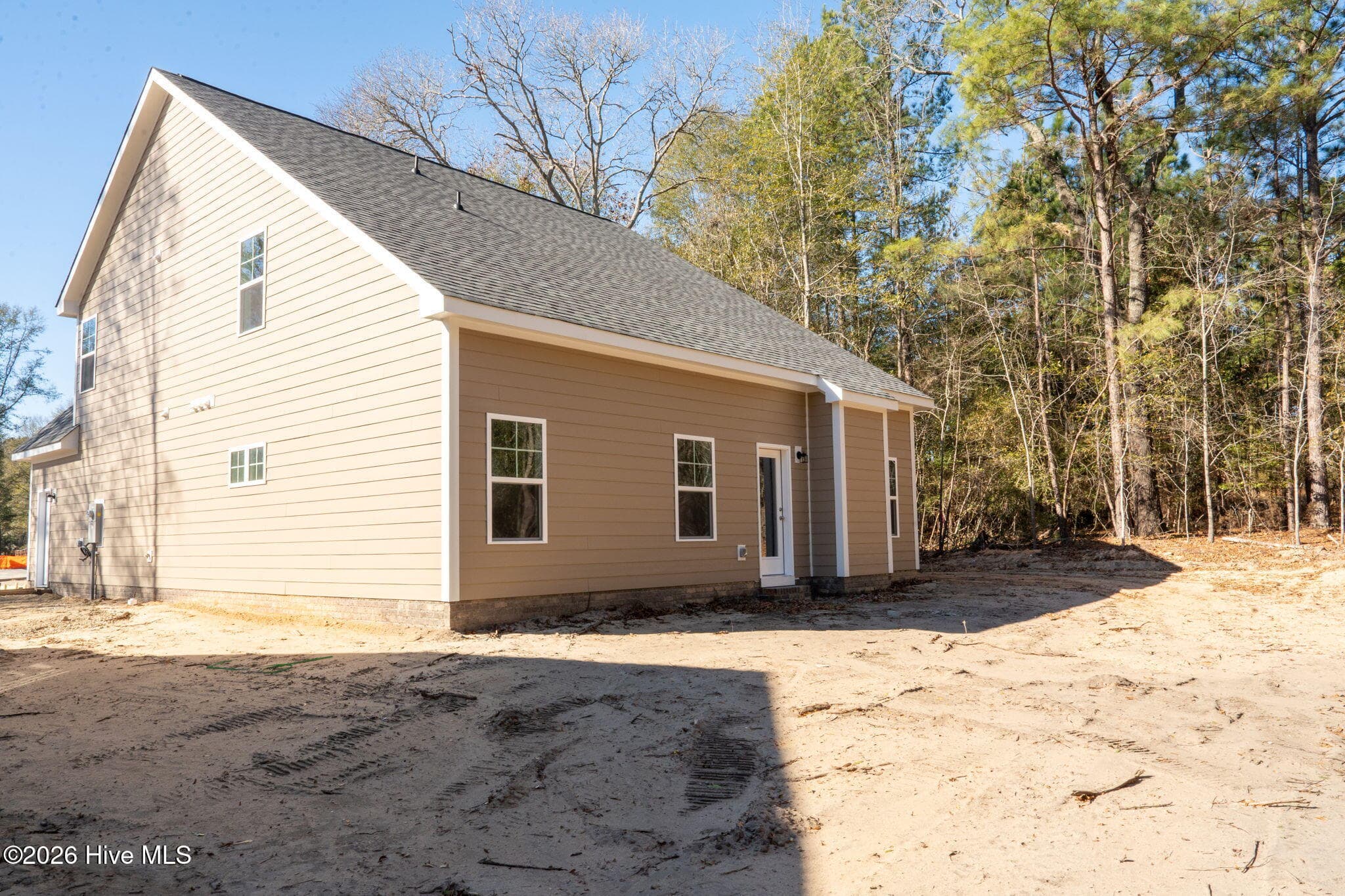 TELLURIDE LOT 04 - 'Berton' - 221 Telluride Court, Aberdeen, NC 28315