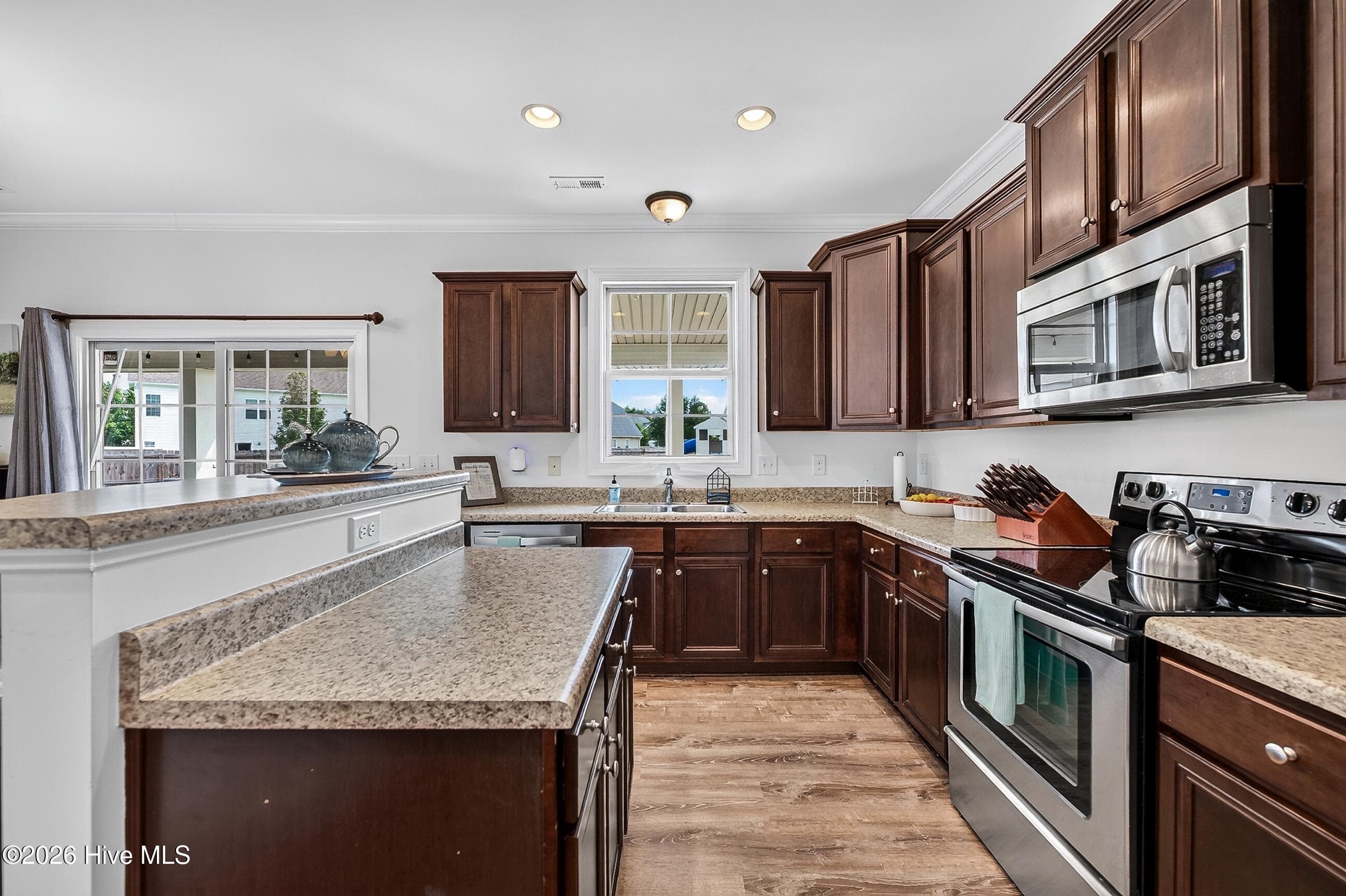 Single Family Residence at 221 River Winding Road, Jacksonville, NC 28540, photo 19 of 41