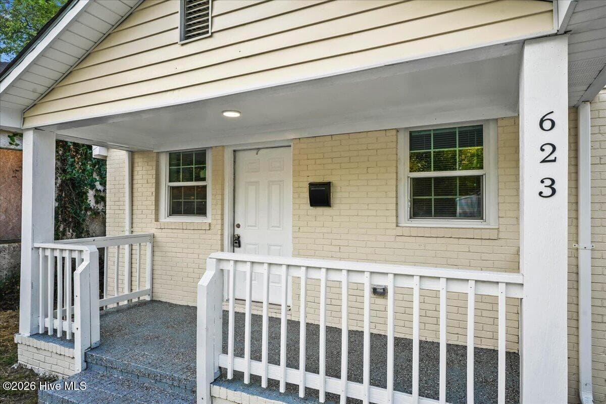 Single Family Residence at 623 Slaughter Street, Goldsboro, NC 27530, photo 5 of 19