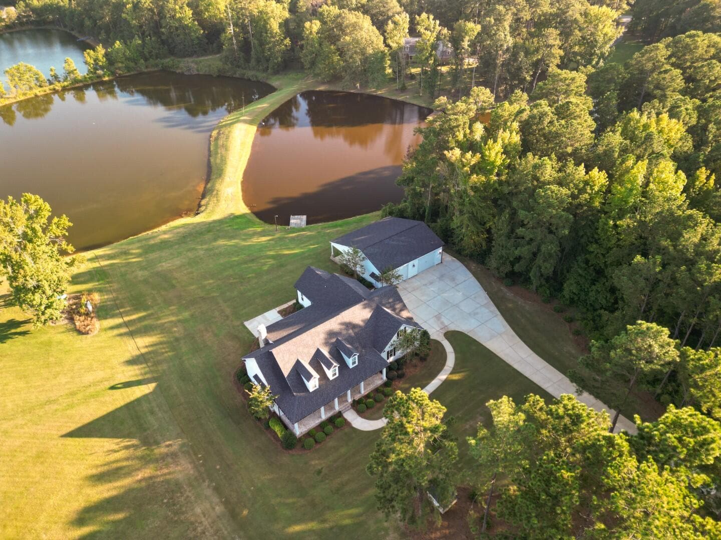 Single Family Residence at 4960 White Oak Road, Appling, GA 30802, photo 2 of 75