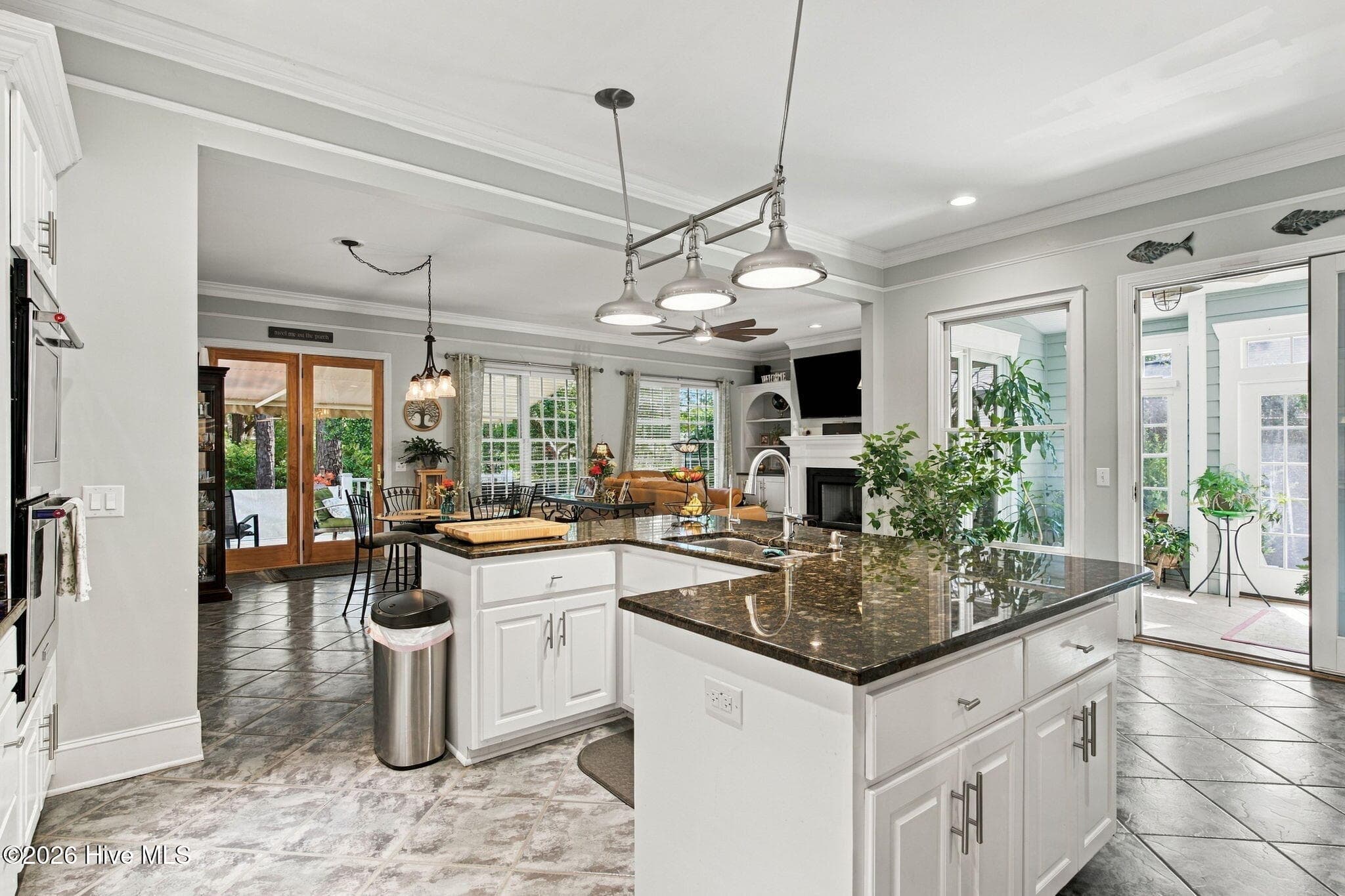 Single Family Residence at 4404 Dragonfly Court SE, Southport, NC 28461, photo 11 of 100