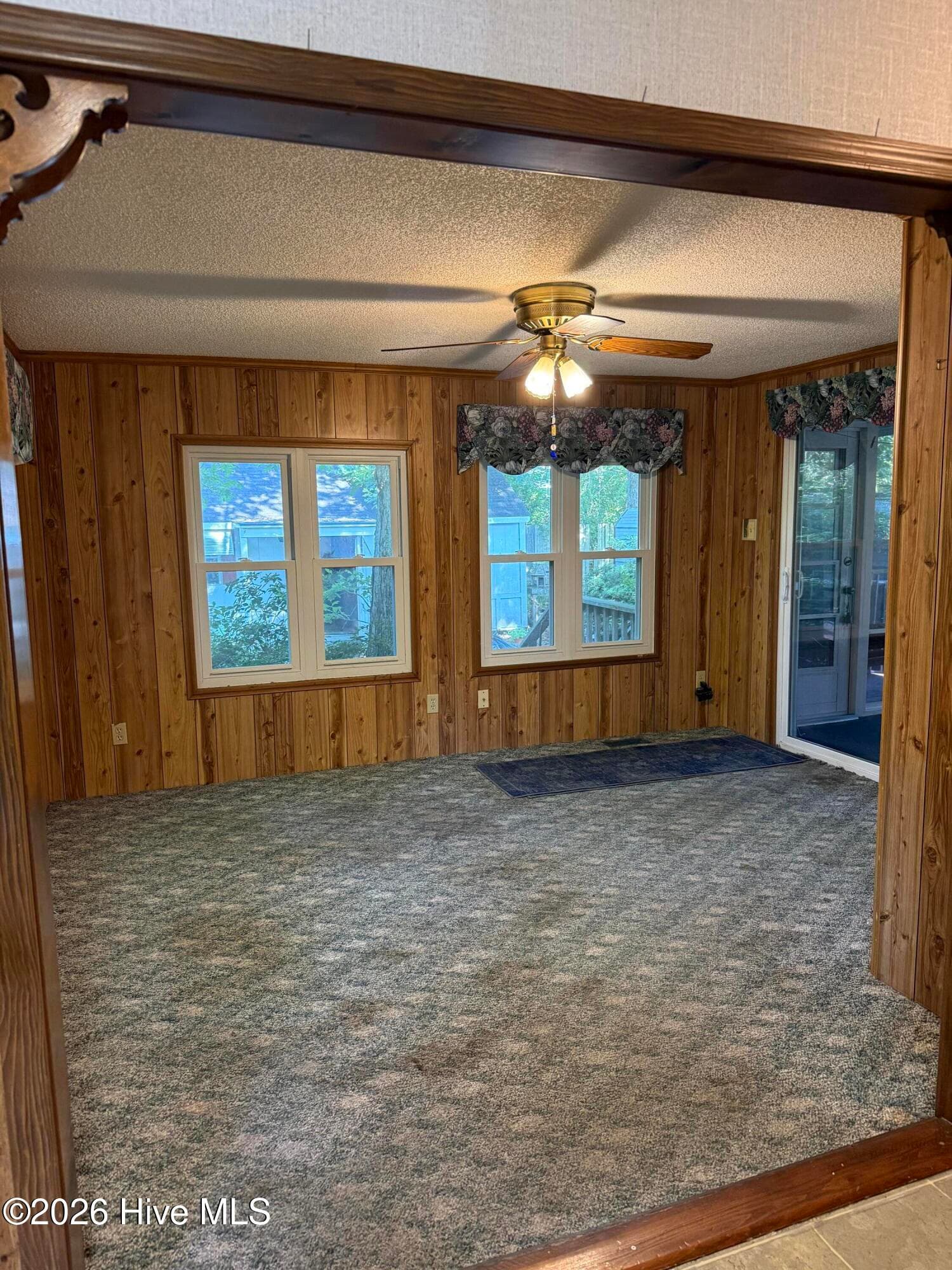 Manufactured Home at 114 Lejeune Road, Cape Carteret, NC 28584, photo 16 of 57