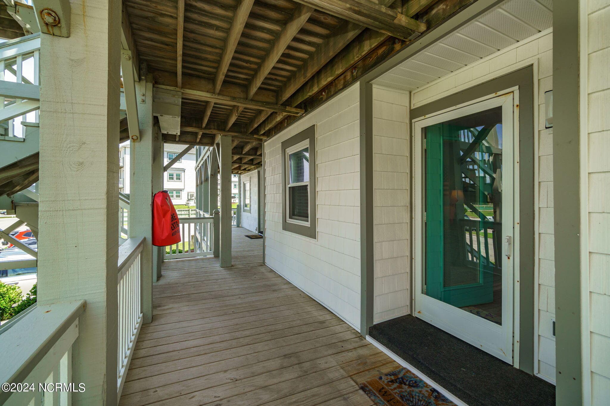 Condominium at 2905 Pointe West Drive B1 Pier Pointe, Emerald Isle, NC 28594, photo 27 of 43