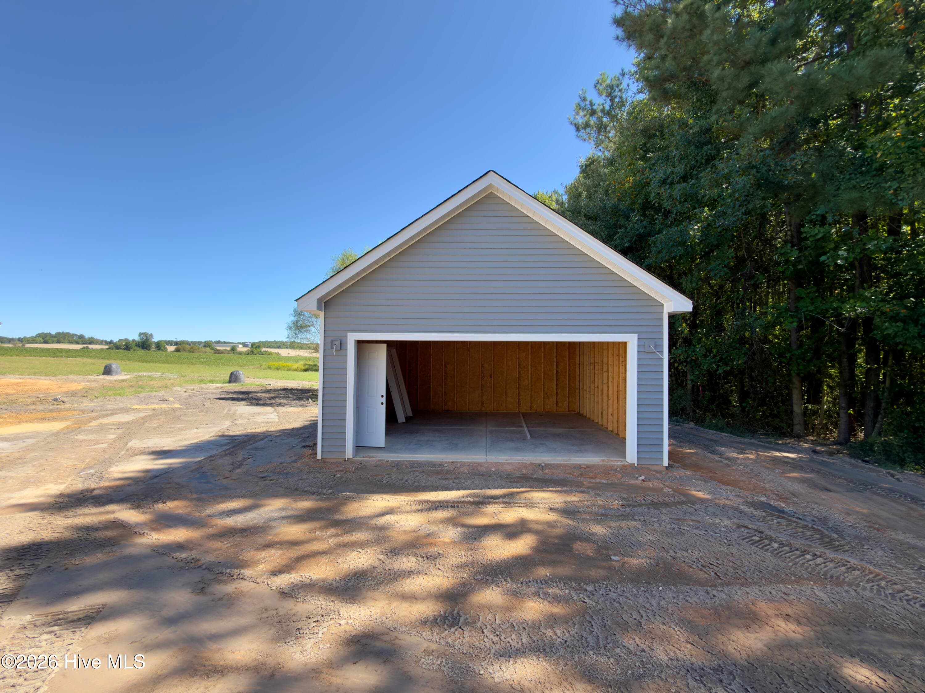 Detached Garage - 197 Bibey Road, Carthage, NC 28327