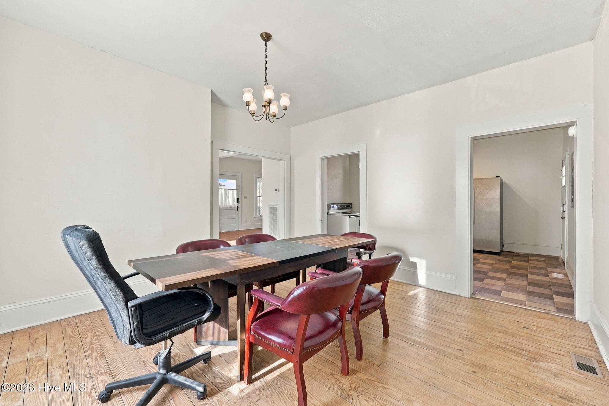 Business at 122 W 5th Street, Washington, NC 27889, photo 36 of 81