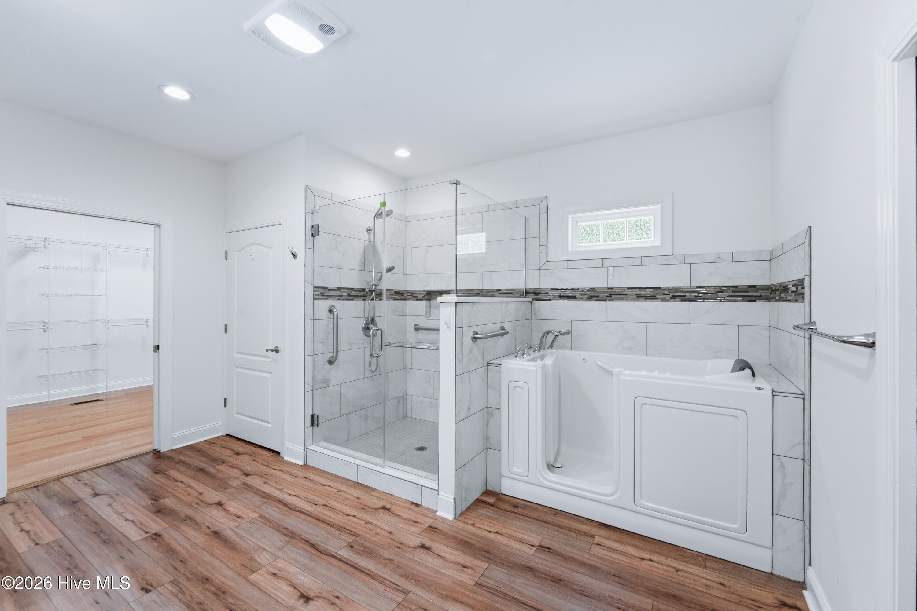 Master Bathroom - 1380 Oak Grove Road, Trenton, NC 28585