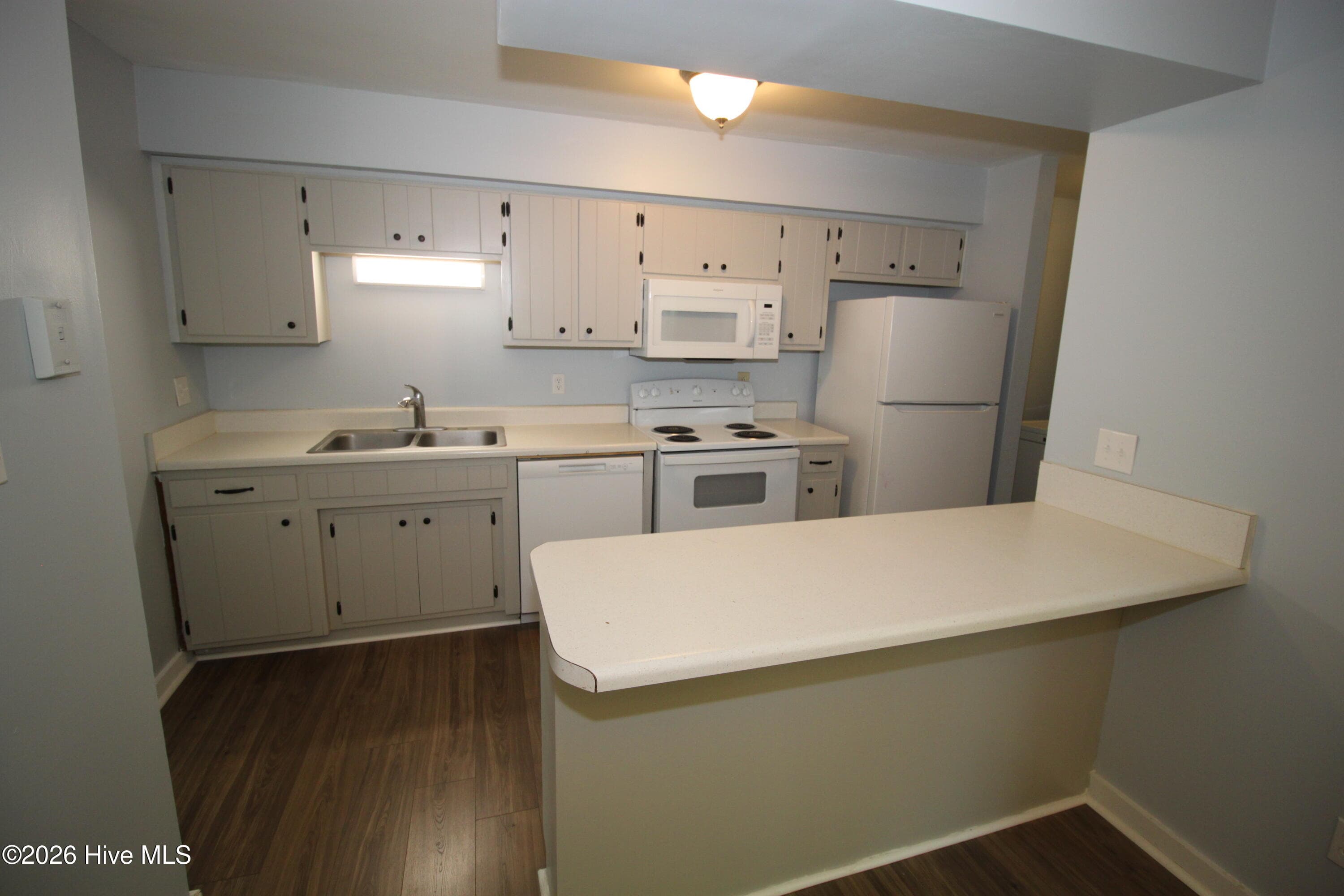 Townhouse at 35 Donnell Avenue, Havelock, NC 28532, photo 6 of 21