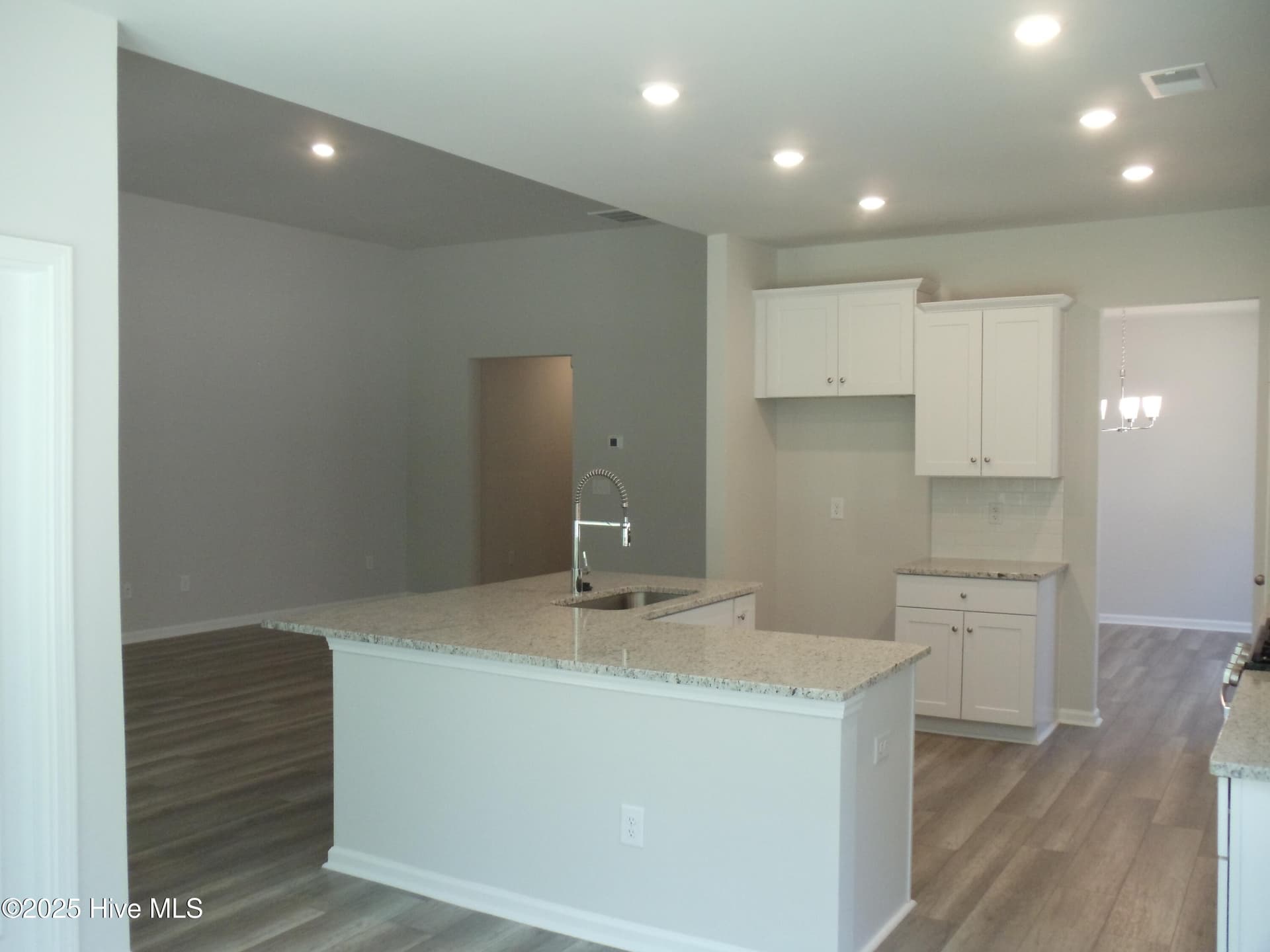 Single Family Residence at 8748 NW Nashvillle Drive NW Lot 1216, Calabash, NC 28467, photo 3 of 11