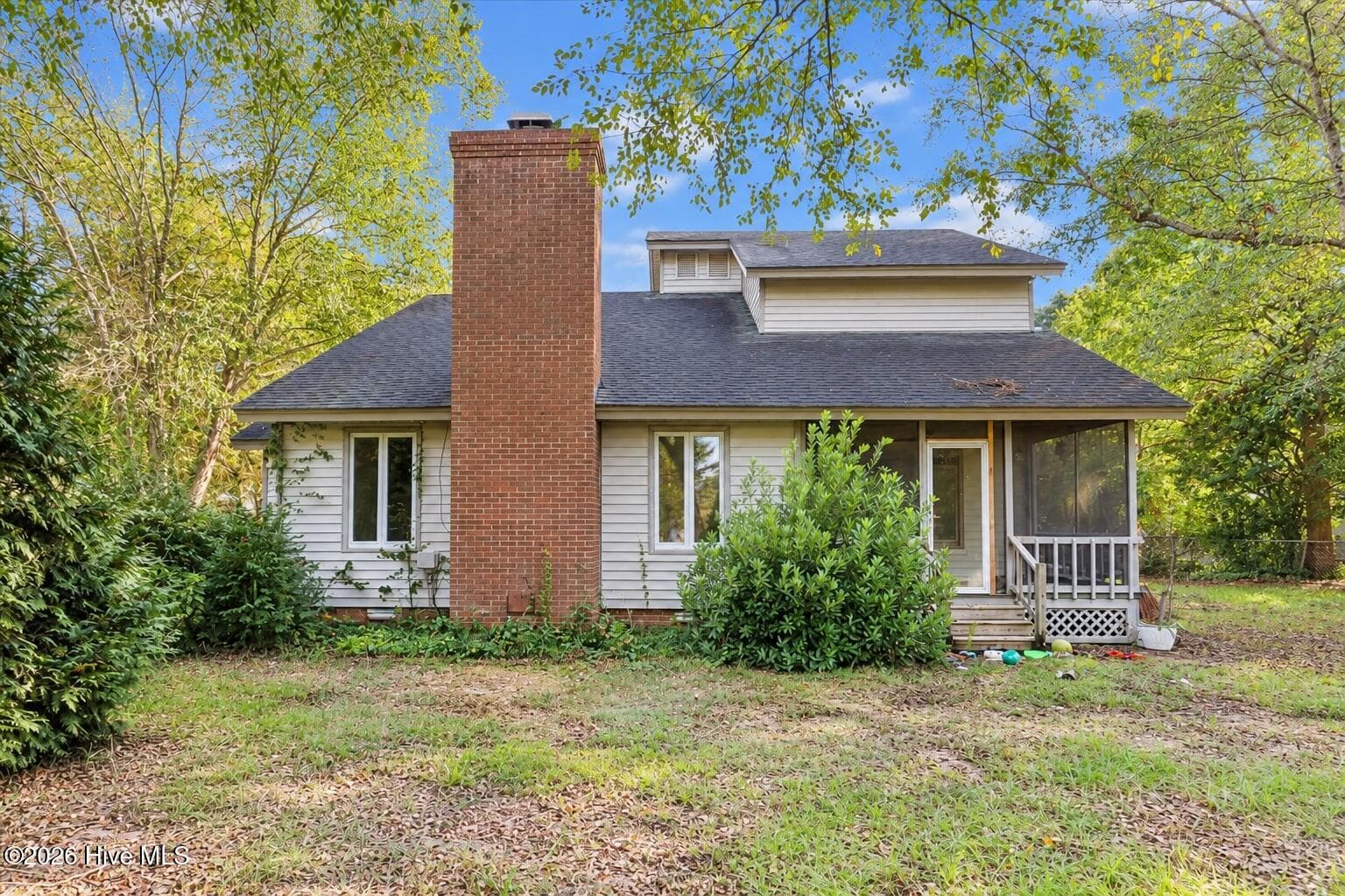 Single Family Residence at 105 Pinehaven Court, Goldsboro, NC 27534, photo 31 of 33
