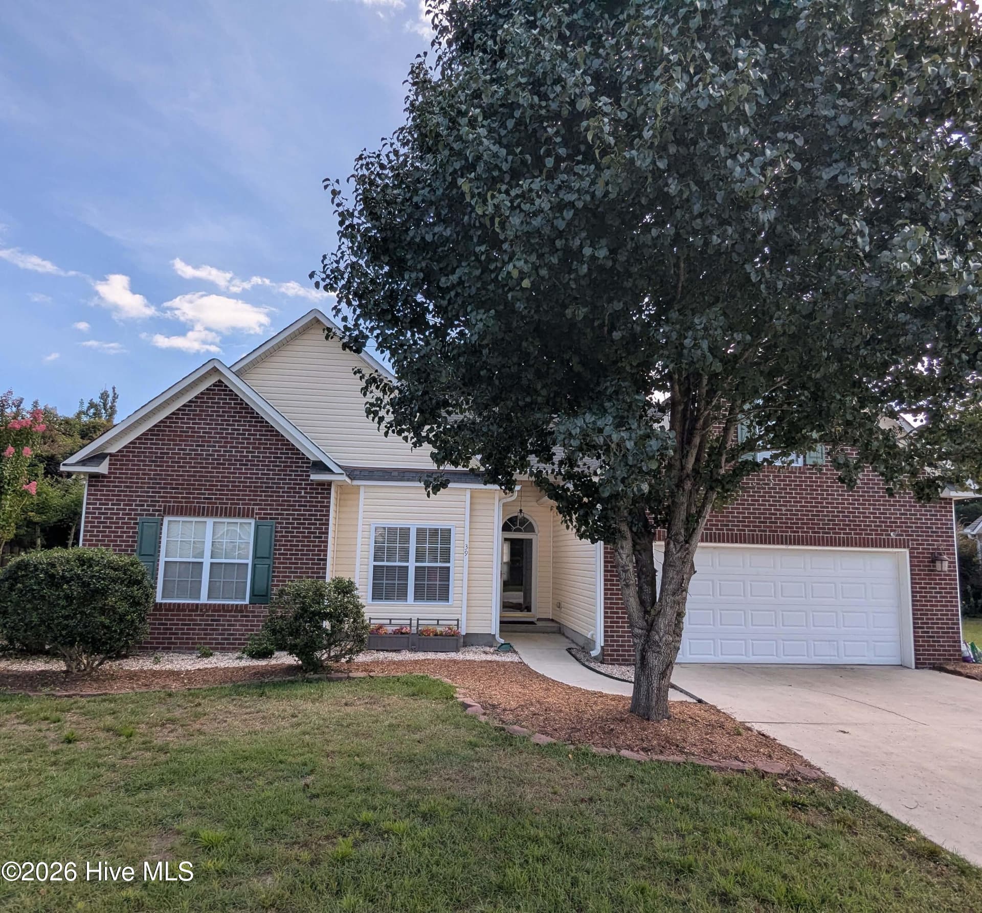 Single Family Residence at 39 Shandy Way, Hampstead, NC 28443, photo 2 of 66