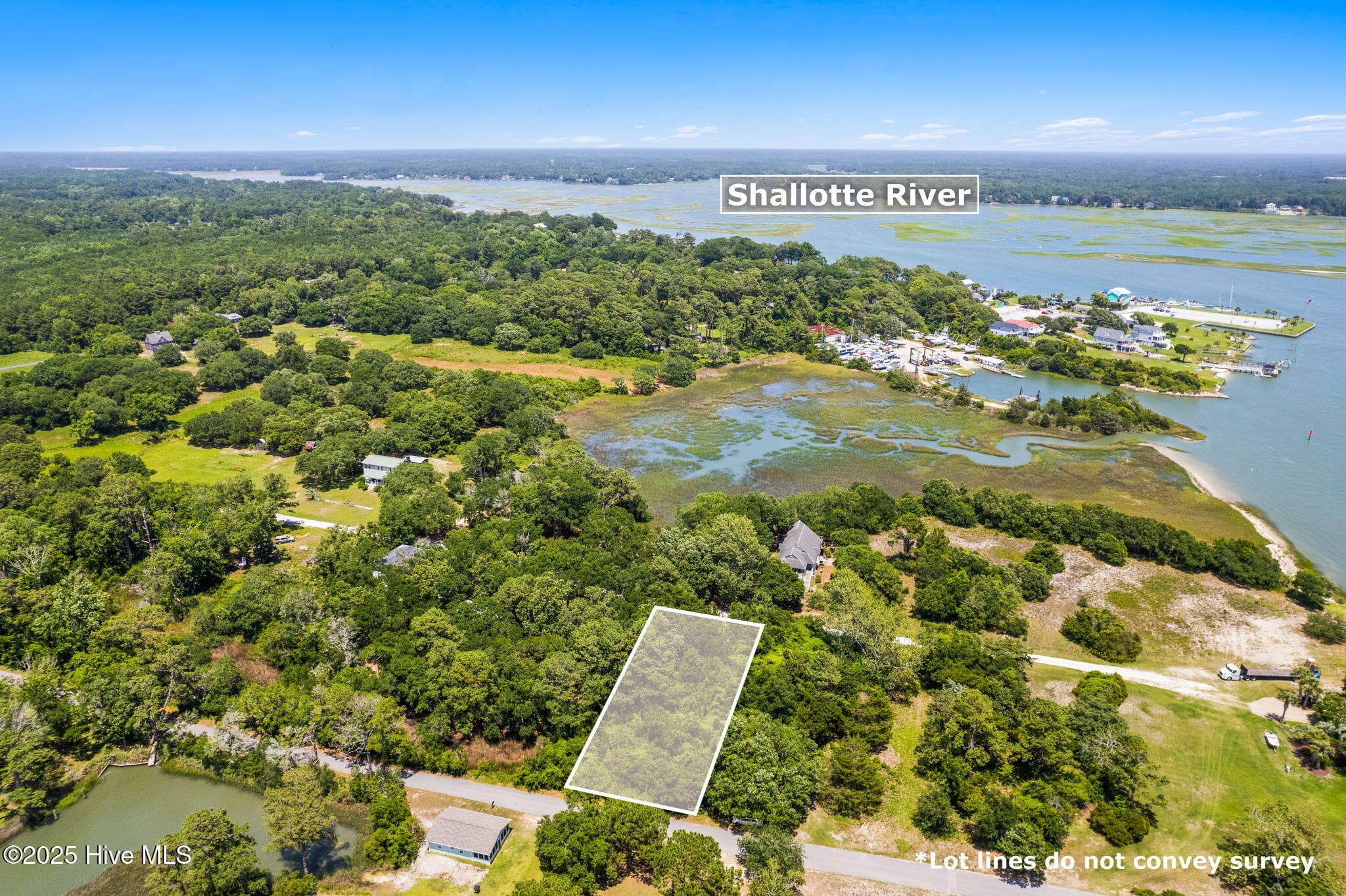 1705 5 Long Shore Drive SW, Shallotte, NC 28470