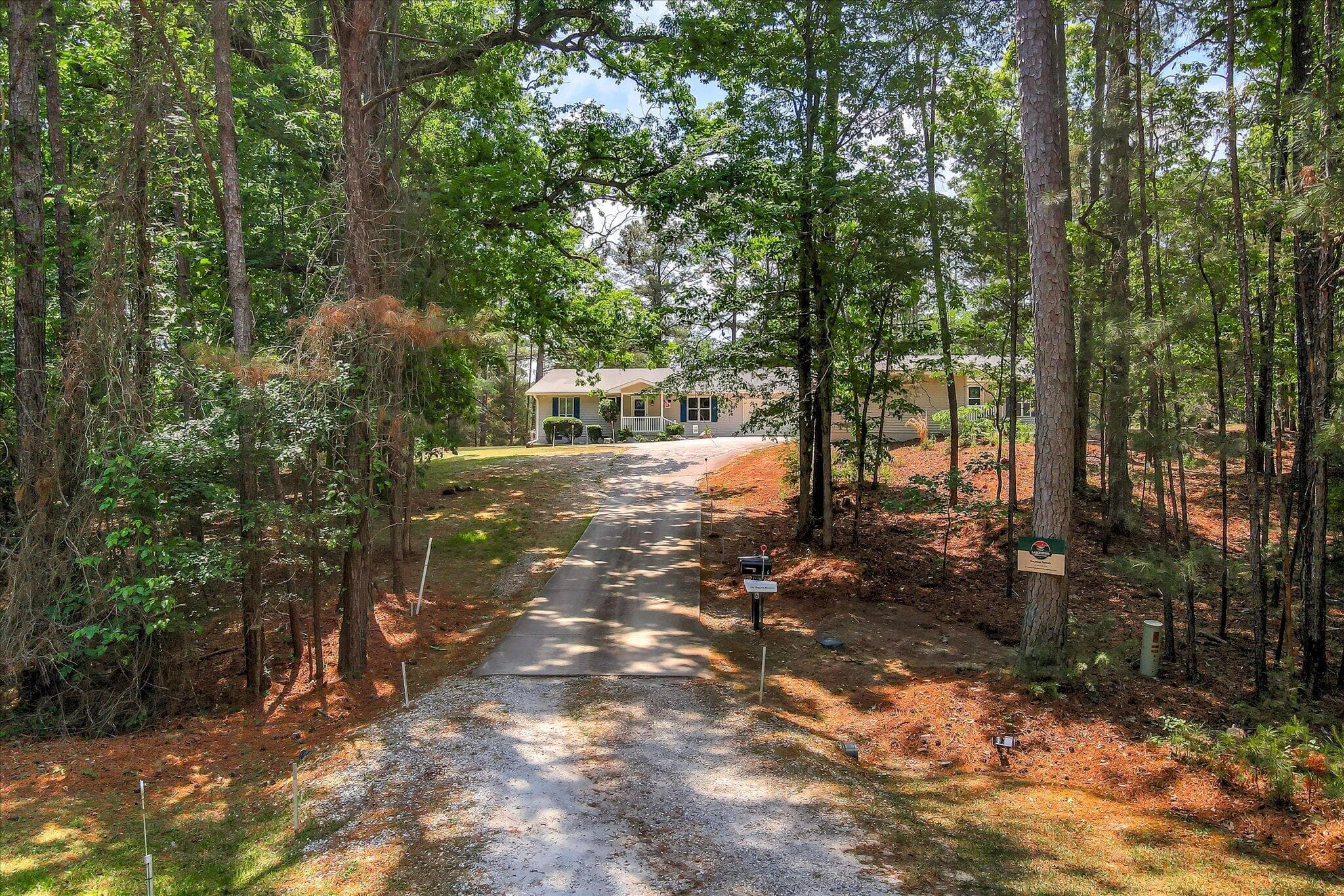 Single Family Residence at 136 / 138 Edmunds Cemetery Road, McCormick, SC 29835, photo 4 of 59