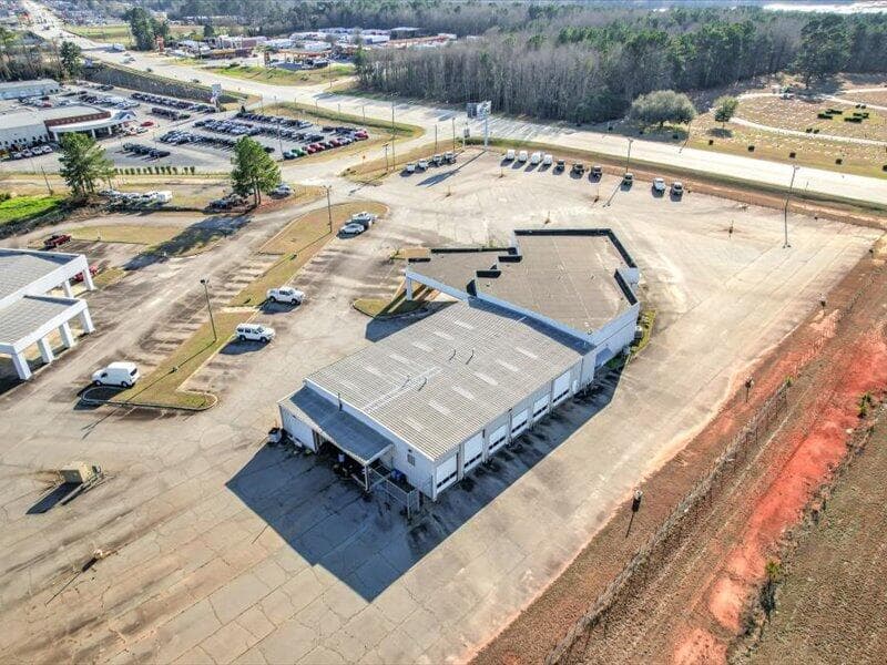 Business at 2210 Washington Road, Thomson, GA 30824, photo 8 of 74