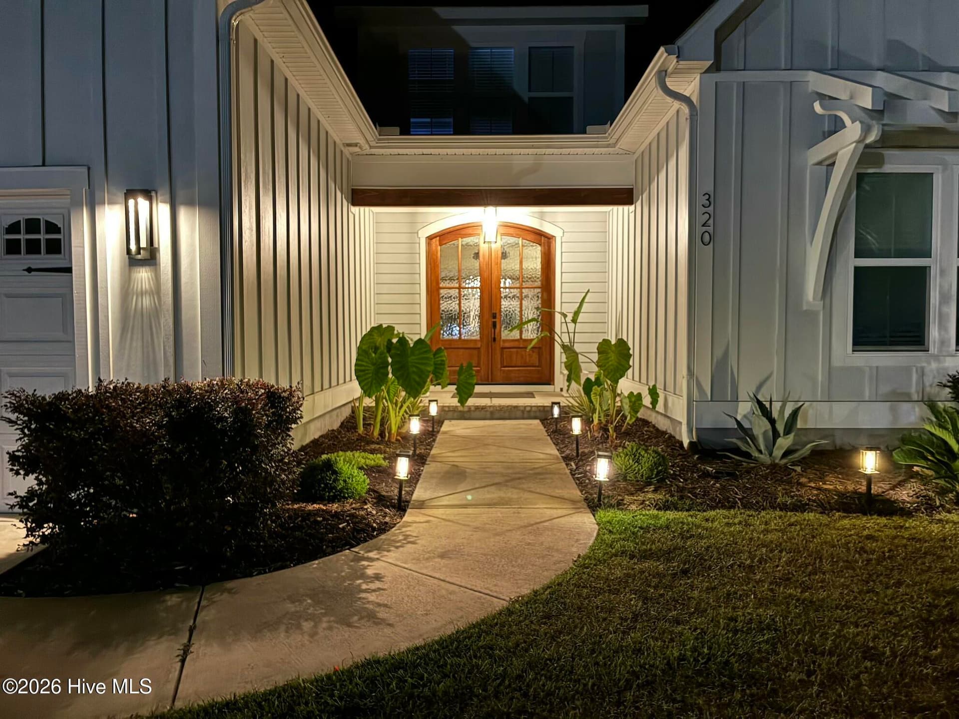 Single Family Residence at 320 Summerhouse Drive, Holly Ridge, NC 28445, photo 2 of 55