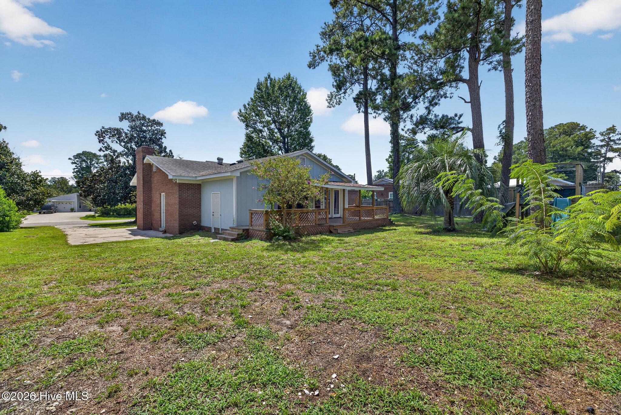 Single Family Residence at 1809 Brierwood Road, Wilmington, NC 28405, photo 6 of 37