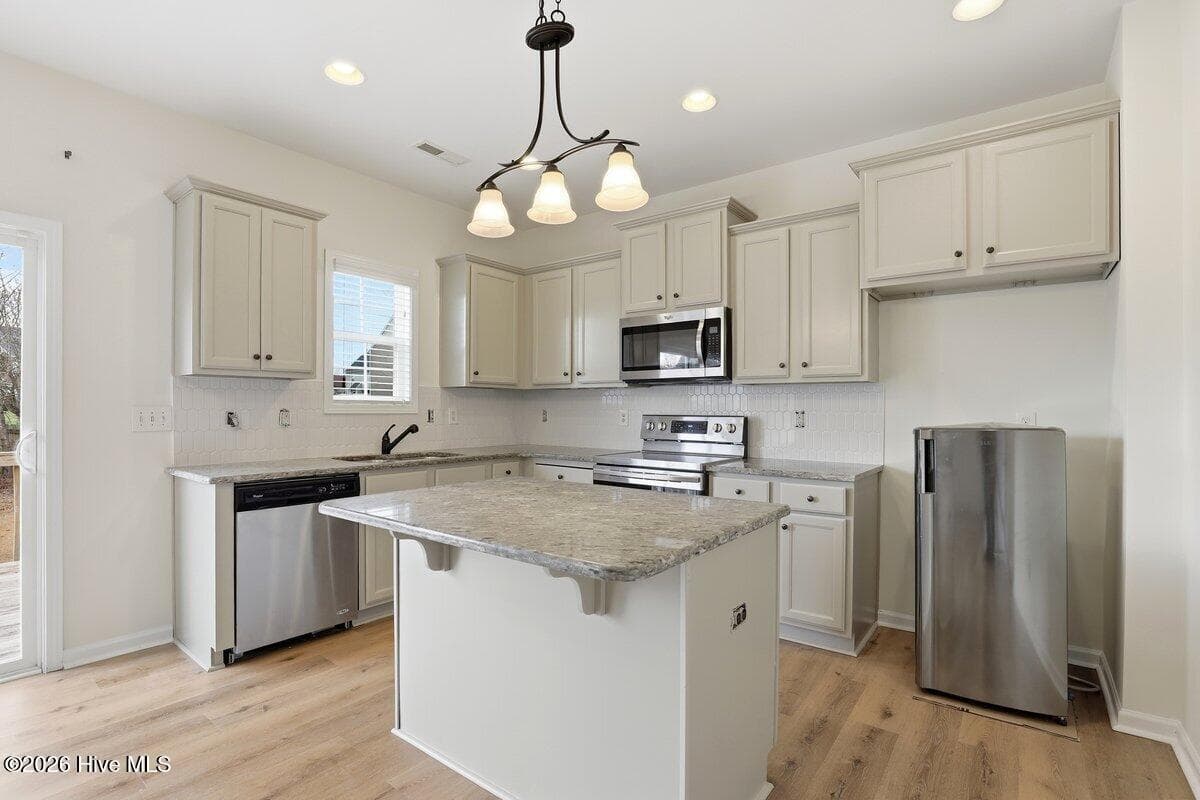 Single Family Residence at 308 Chamberlain Drive, Clayton, NC 27527, photo 25 of 81