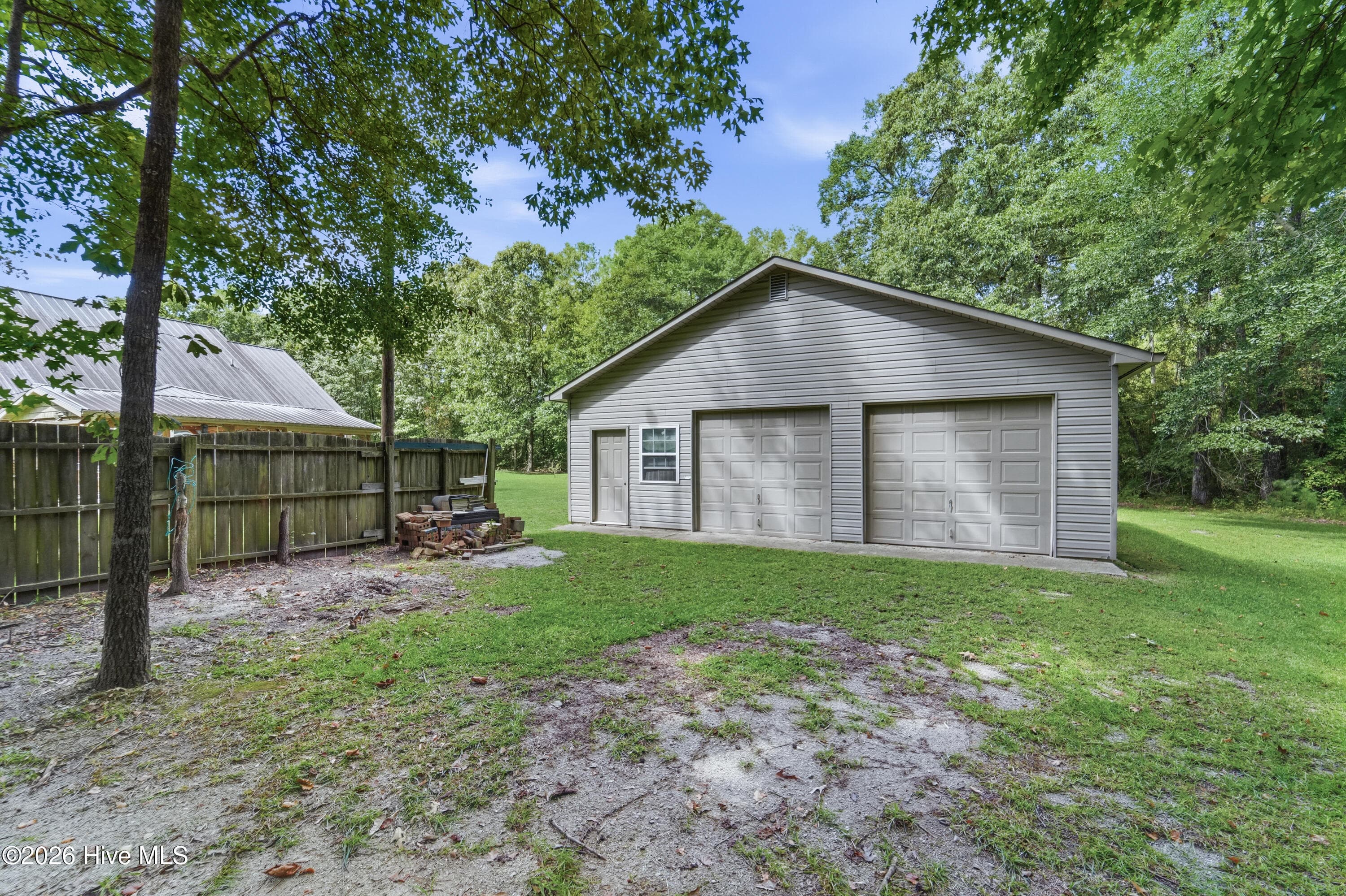 28x32 Workshop - 1380 Oak Grove Road, Trenton, NC 28585