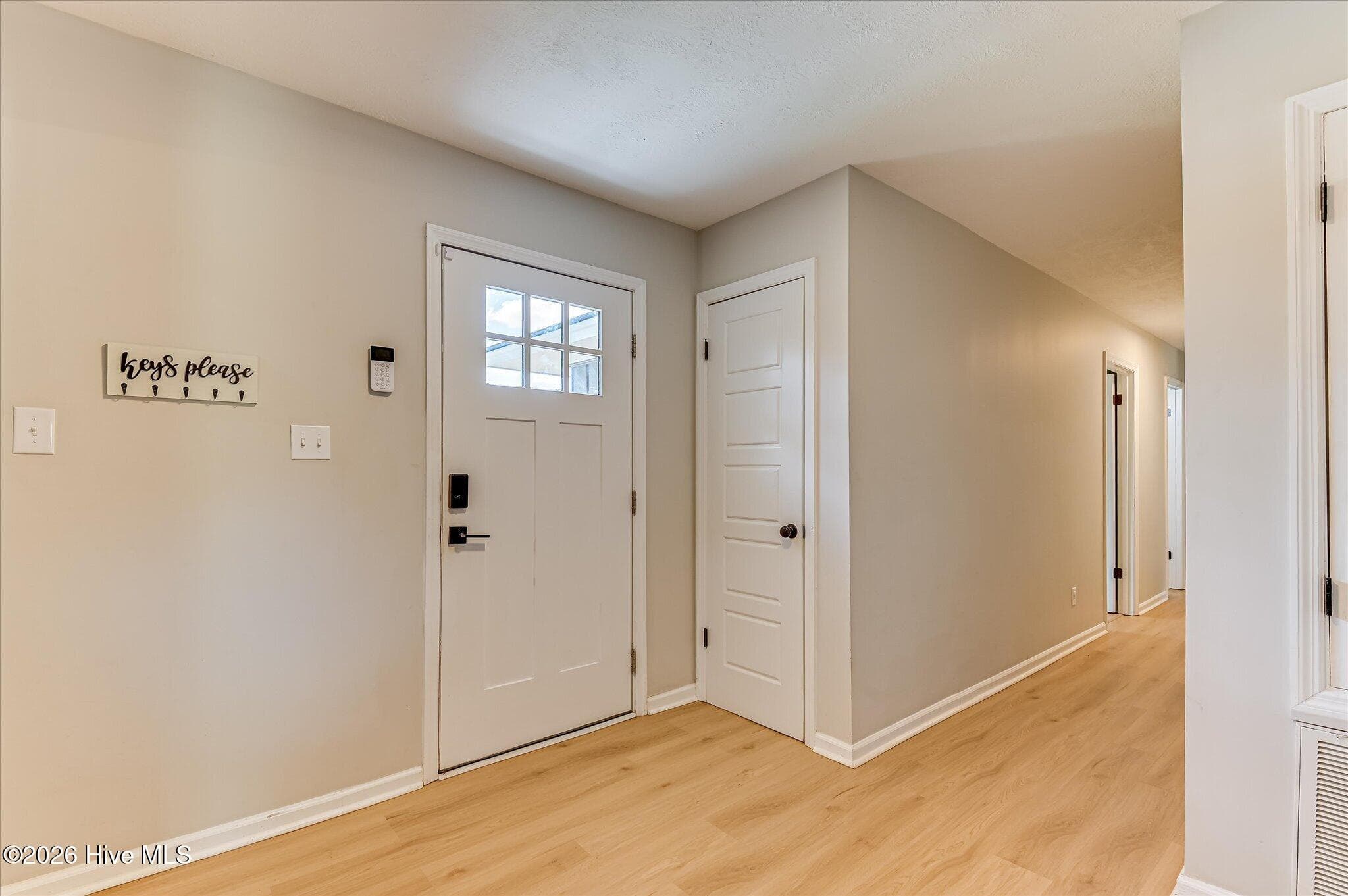 Single Family Residence at 131 Dresden Drive, Martinez, GA 30907, photo 6 of 44