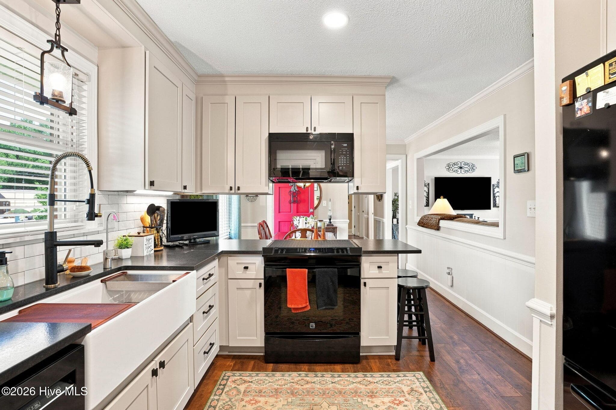 Single Family Residence at 1100 Par Three Drive S, Wilson, NC 27893, photo 10 of 54