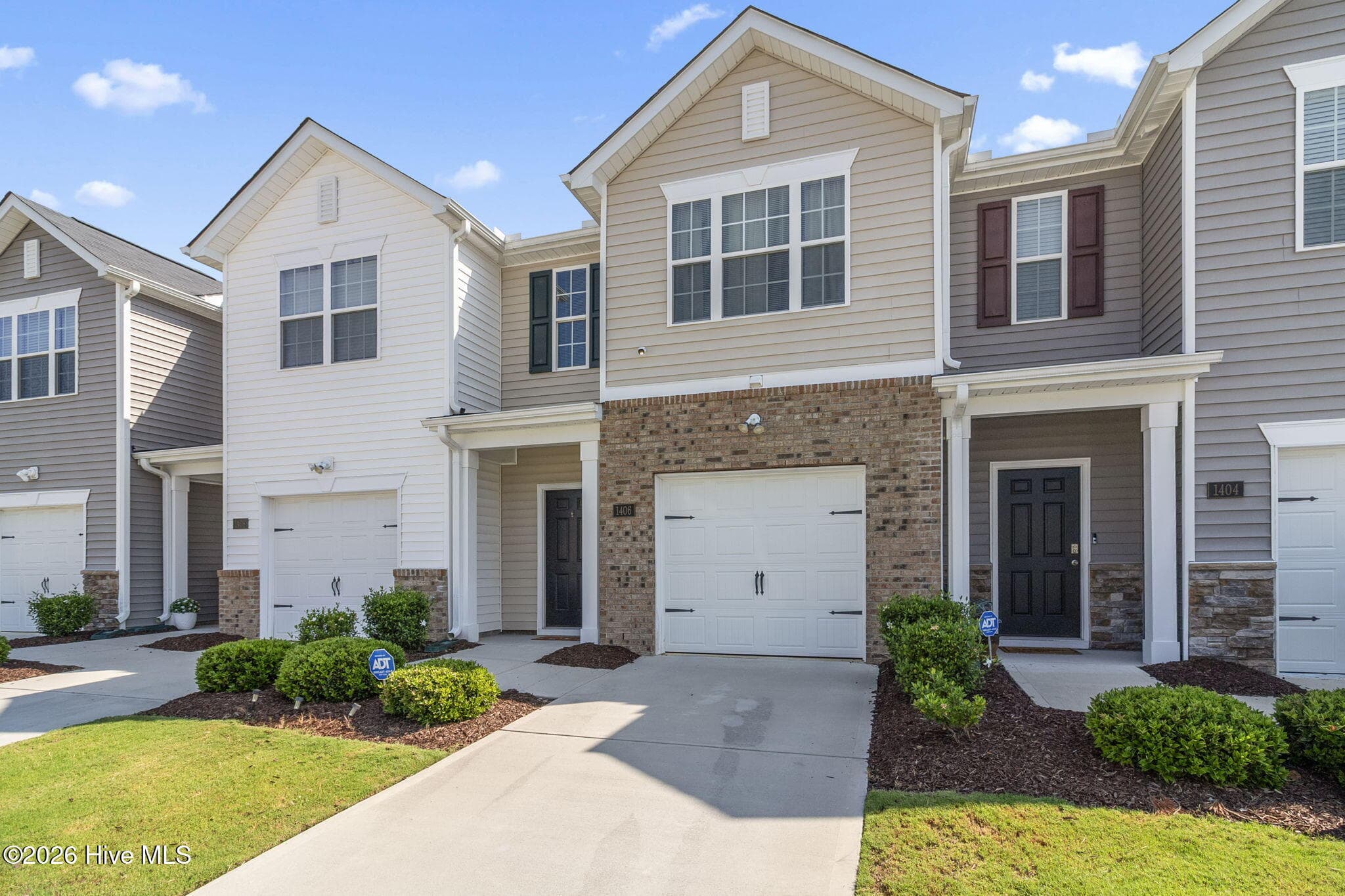 Townhouse at 1406 Gracie Lane, Carthage, NC 28327, photo 3 of 28