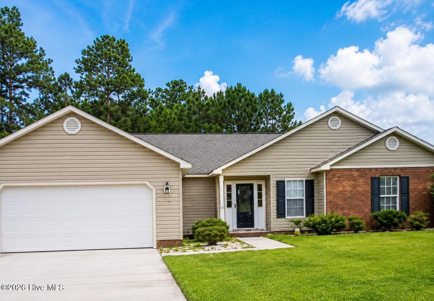 206 Rosewood Circle, Jacksonville, NC 28546