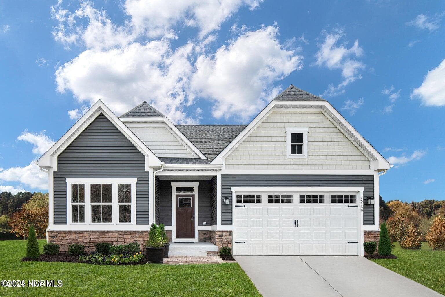 Single Family Residence at 2195 Webfoot Drive NE, Bolivia, NC 28422, photo 2 of 78