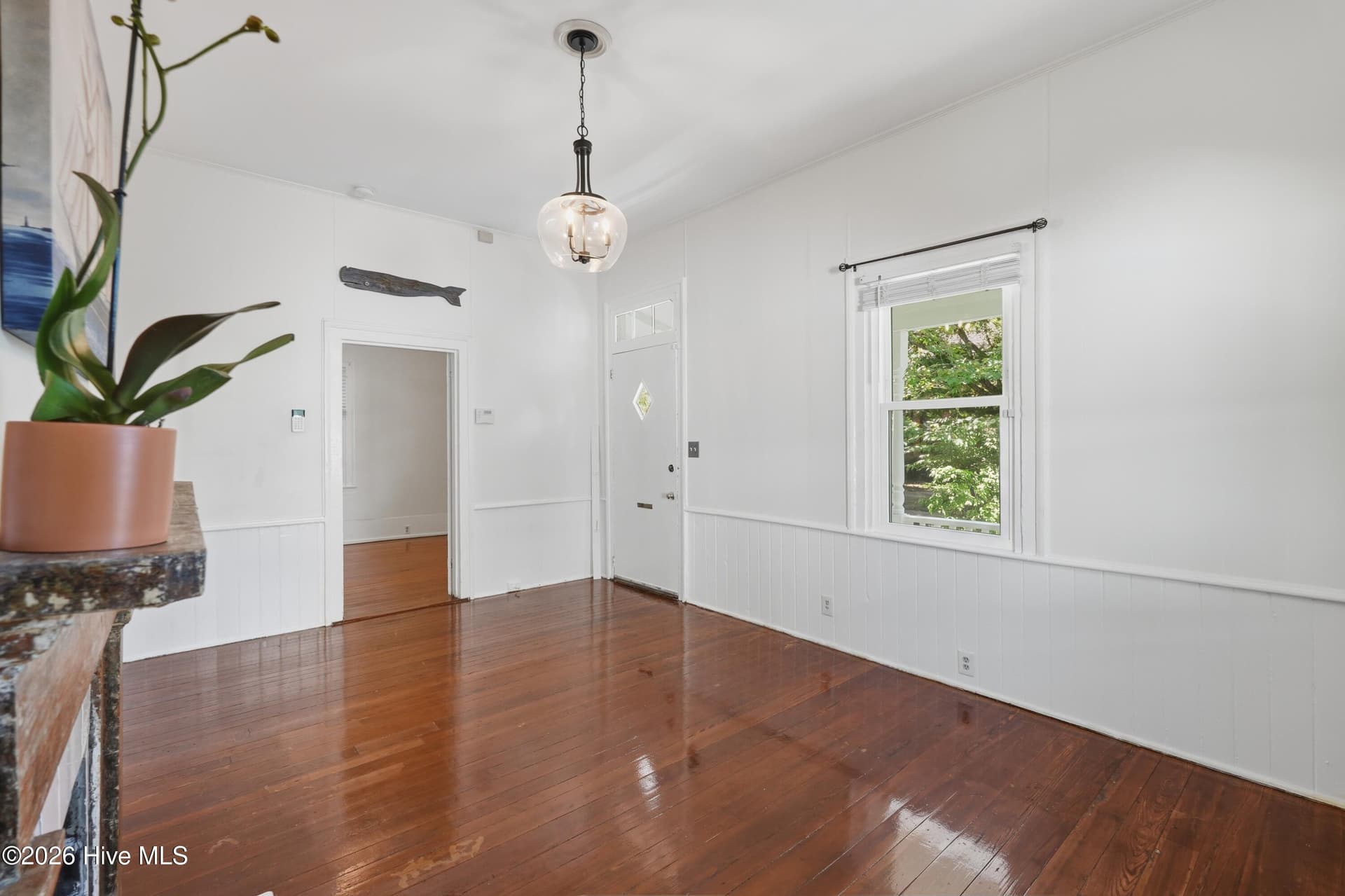 Single Family Residence at 619 S 6th Street, Wilmington, NC 28401, photo 9 of 54