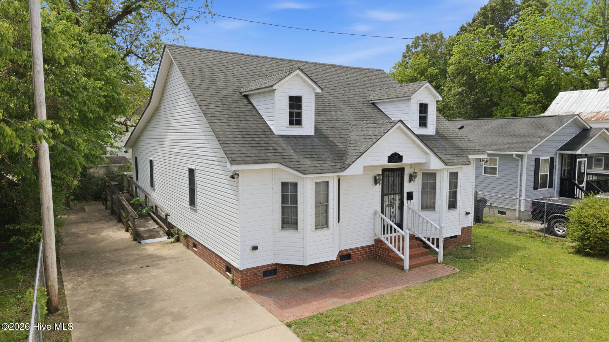 Single Family Residence at 303 Dobbs Street, Hertford, NC 27944, photo 29 of 41
