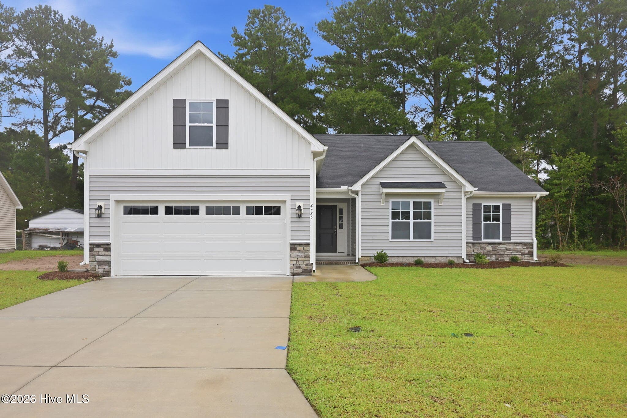 Single Family Residence at 2325 Rhinestone Drive, Winterville, NC 28590, photo 4 of 75