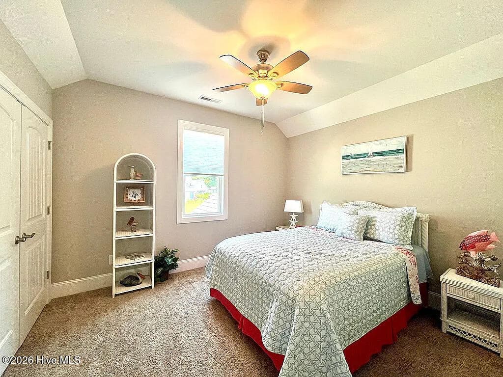 Single Family Residence at 106 Sailor Sky Way, Hampstead, NC 28443, photo 15 of 31