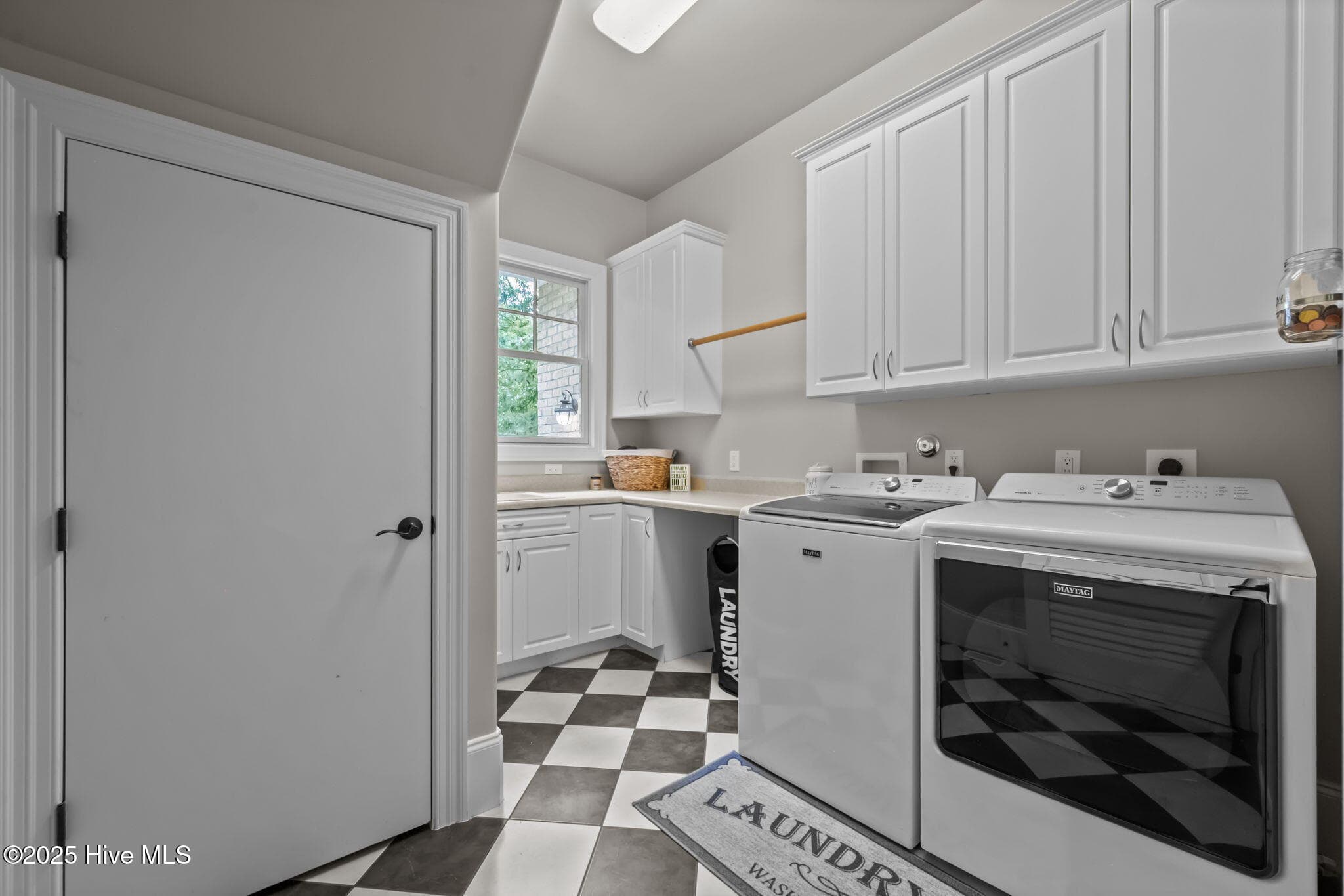 Single Family Residence at 125 Falling Water Way, Wallace, NC 28466, photo 51 of 81