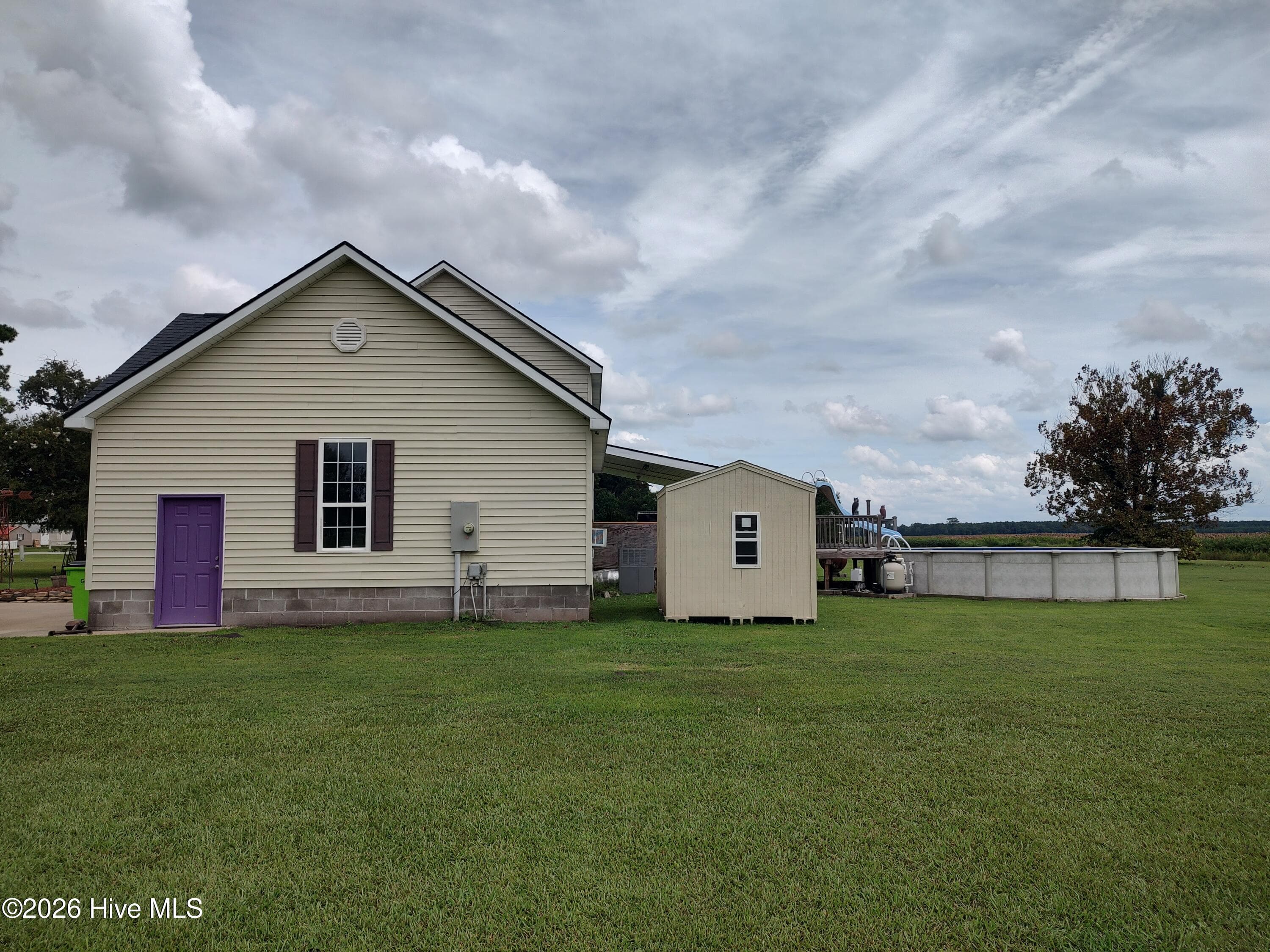 Single Family Residence at 4131 N Nc 118 Highway, Grifton, NC 28530, photo 7 of 50