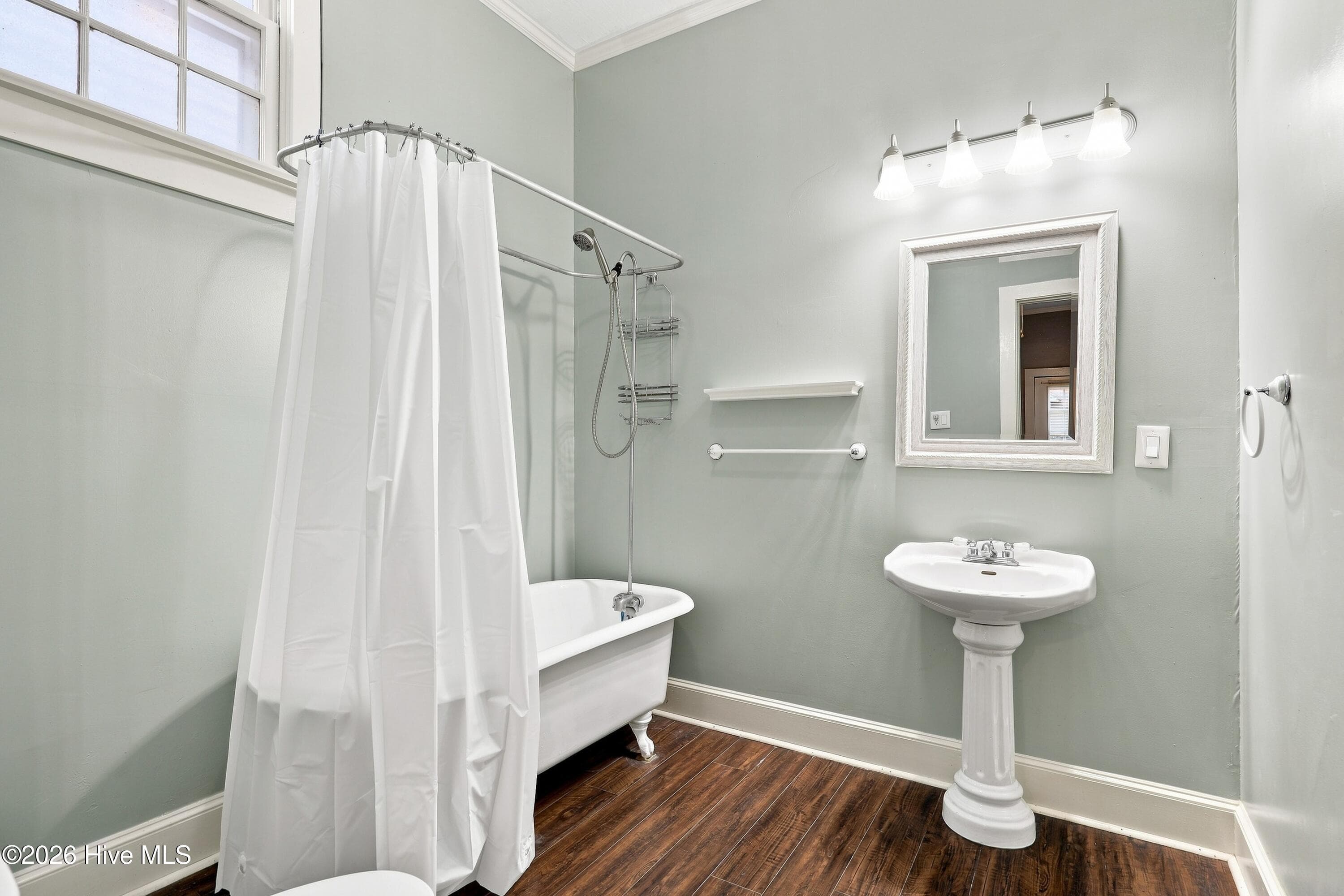 Single Family Residence at 403 N Market Street, Washington, NC 27889, photo 24 of 50