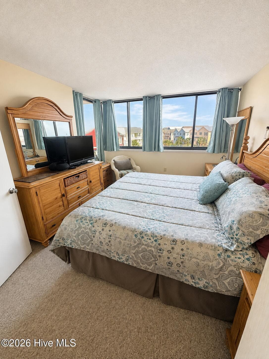 primary bed - 1400 E Ft Macon Road 313, Atlantic Beach, NC 28512