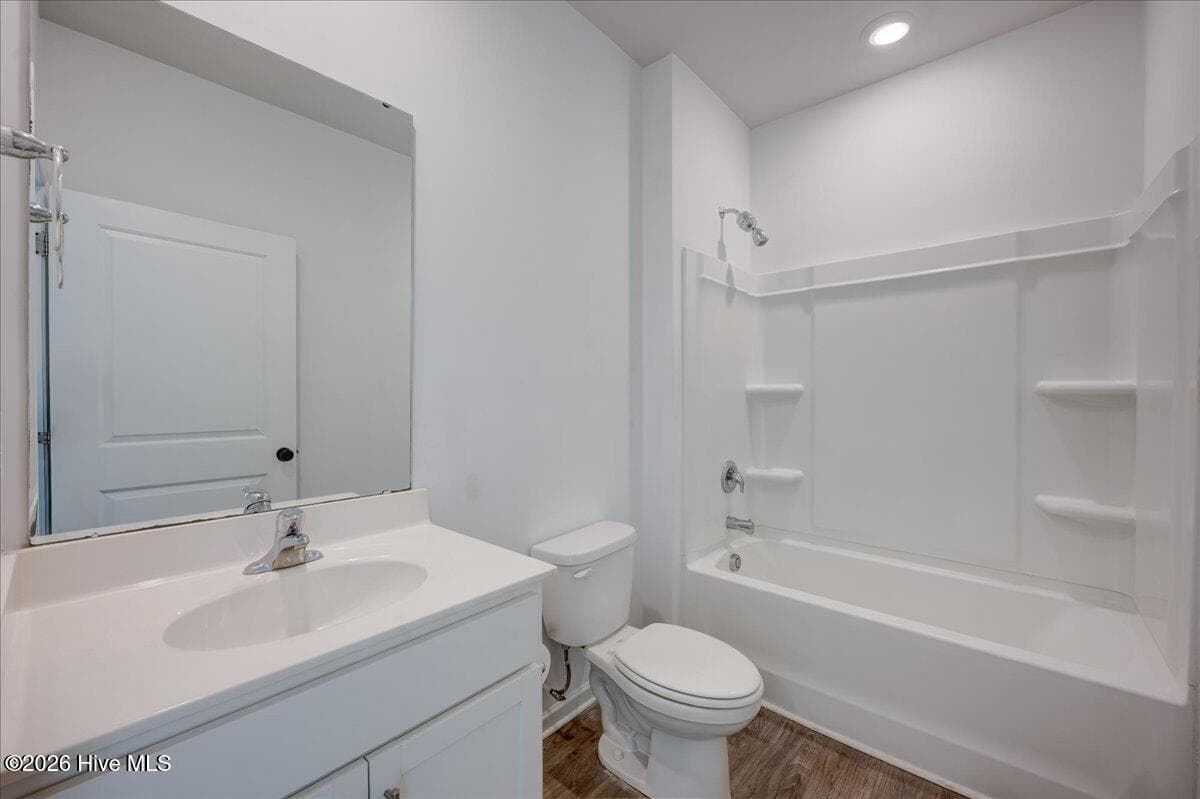 Single Family Residence at 413 Isabelle Street, New Bern, NC 28560, photo 21 of 80