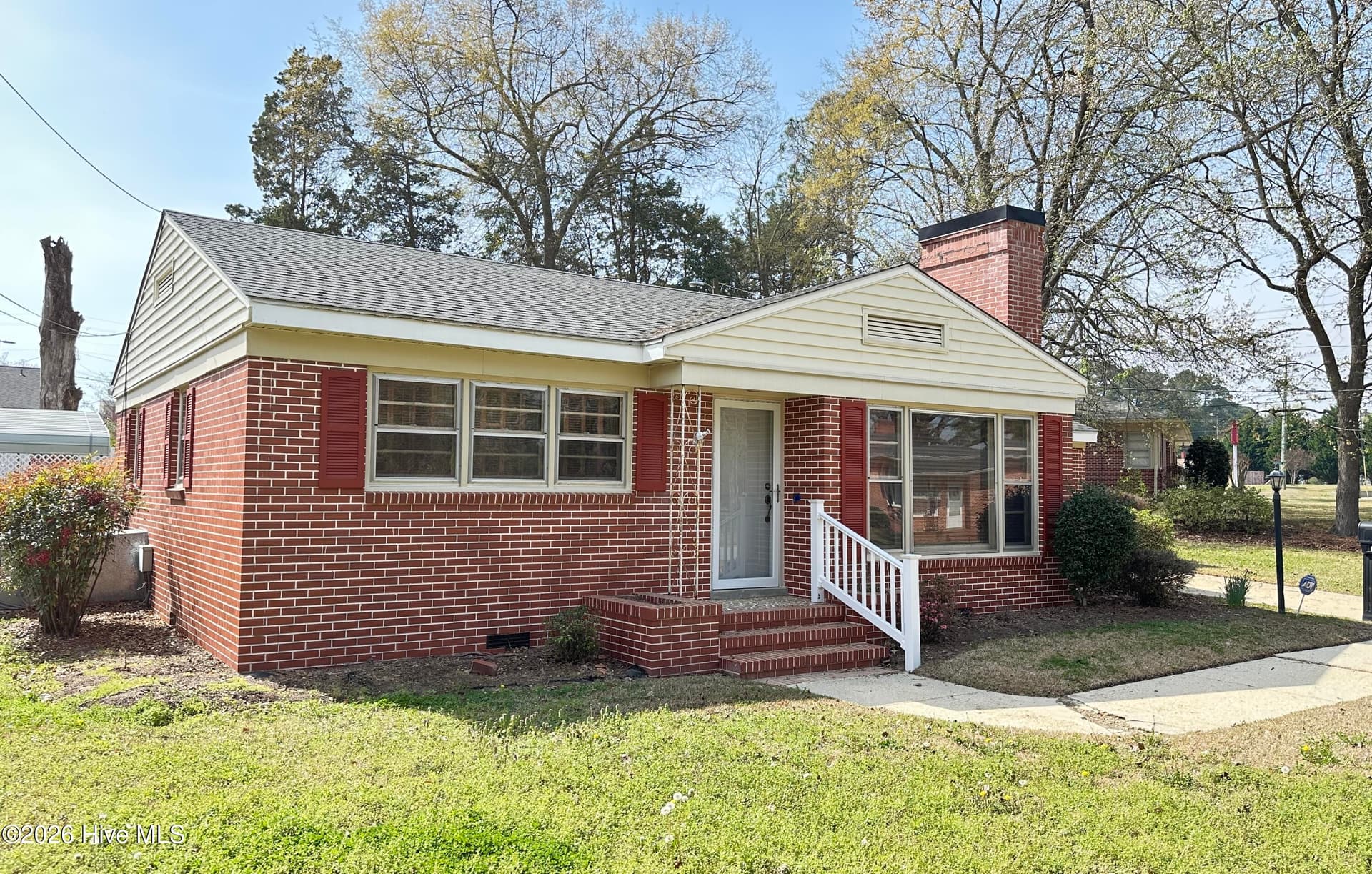 100 Wilson Street # A, Clinton, NC 28328