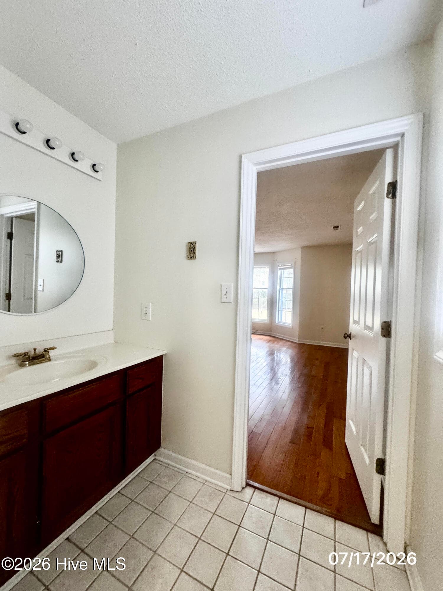 Single Family Residence at 151 Raintree Circle, Jacksonville, NC 28540, photo 20 of 37