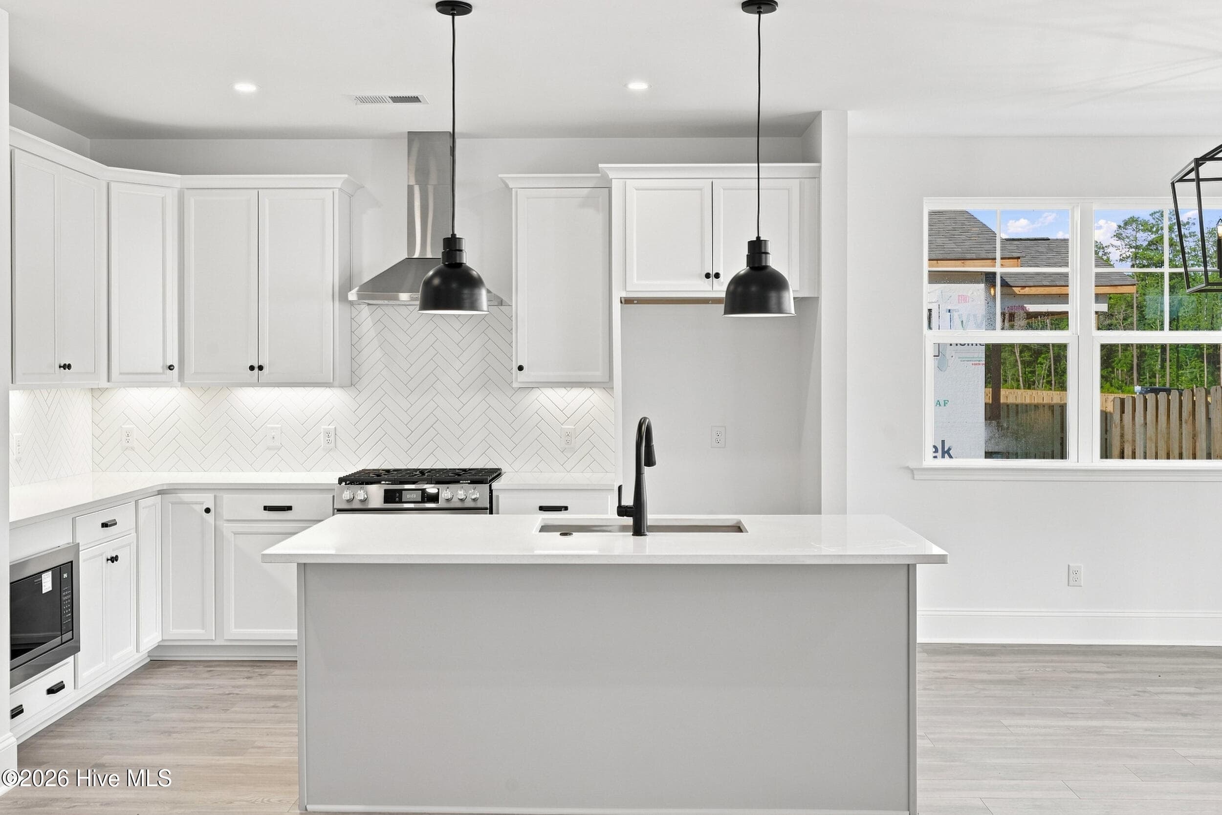 Single Family Residence at 2212 Sandbrook Loop, Leland, NC 28451, photo 11 of 77