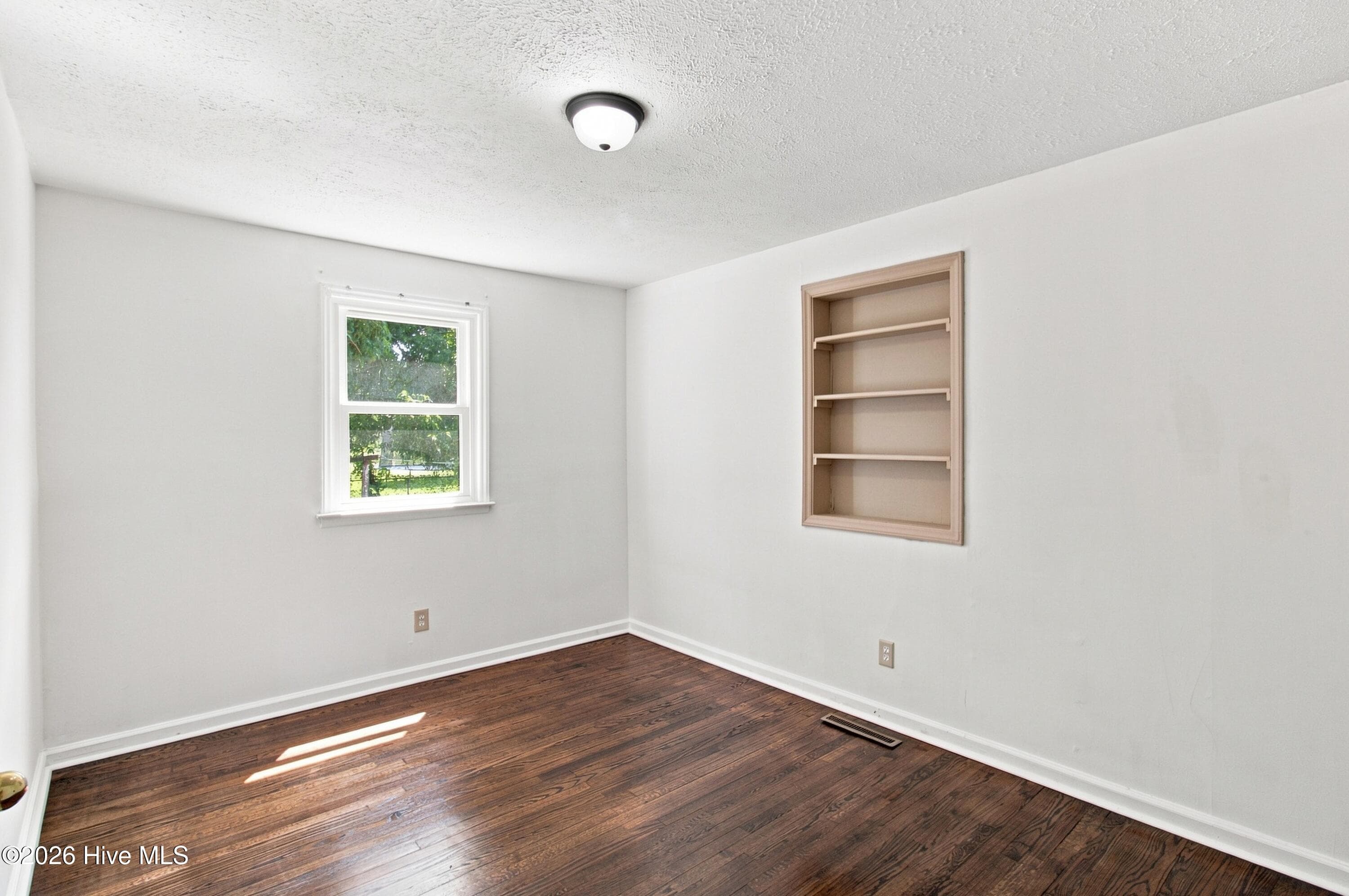 Single Family Residence at 302 Nelson Drive, Goldsboro, NC 27534, photo 20 of 38