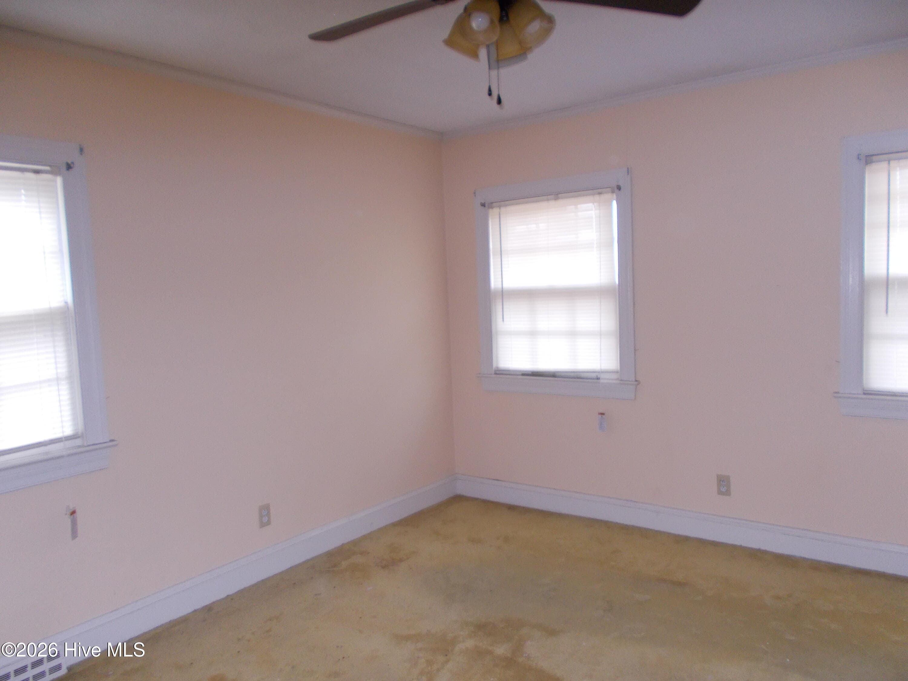 Single Family Residence at 1606 Hardee Road, Kinston, NC 28504, photo 9 of 16