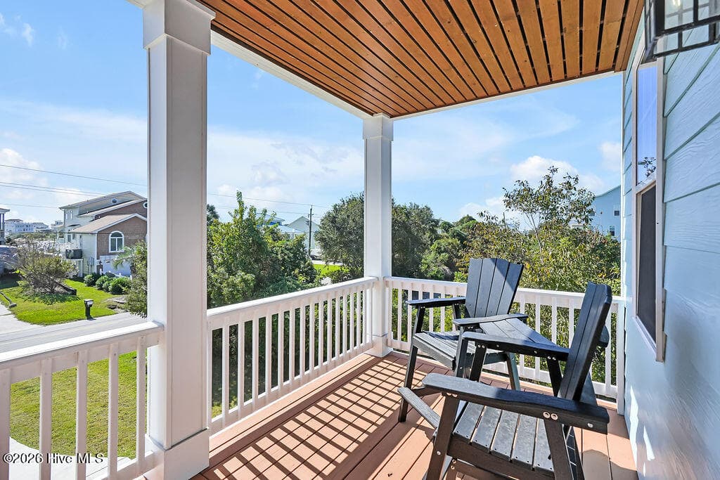 2nd floor master suite - 246 Grandview Drive, Sneads Ferry, NC 28460