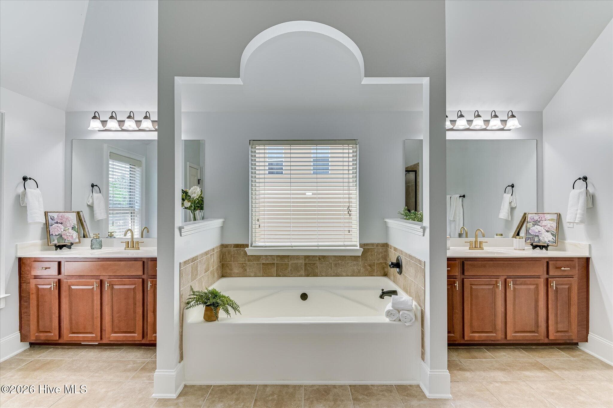 PRIMARY BATHROOM - 552 Oconee Circle, Evans, GA 30809