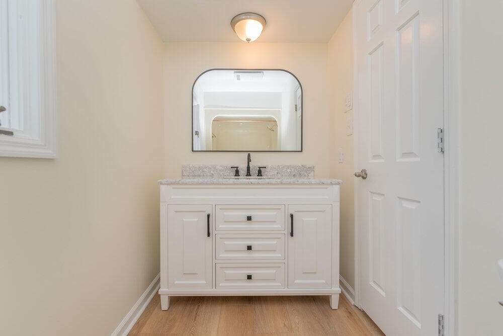 Single Family Residence at 3075 Walton Way, Augusta, GA 30909, photo 5 of 9