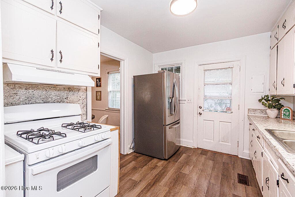 Single Family Residence at 1017 Long Avenue, Rocky Mount, NC 27801, Rocky Mount, photo 10 of 25