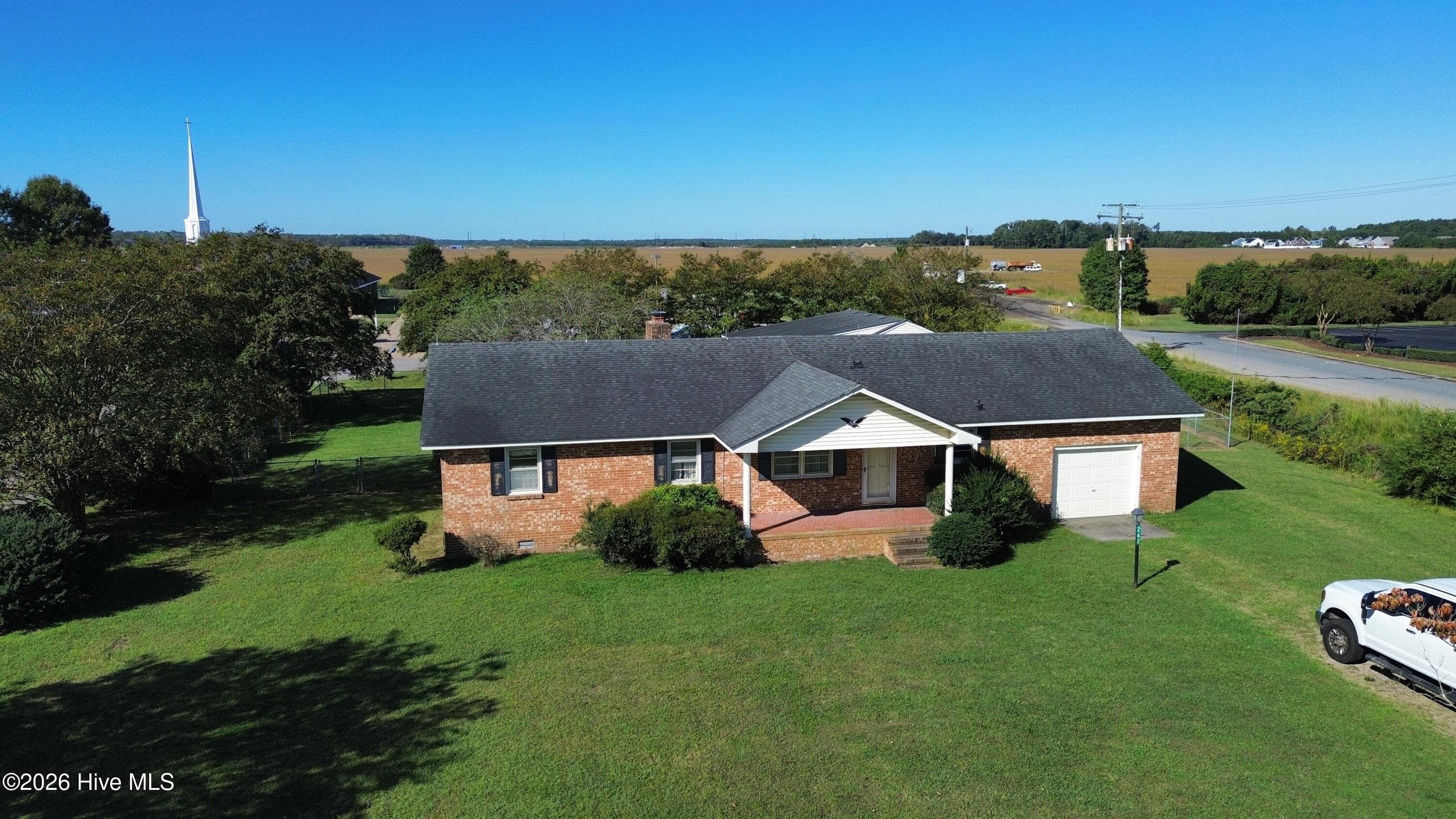 Commercial investment property with existing structures in Moyock, NC - 262 Caratoke Highway, Moyock, NC 27958, Moyock