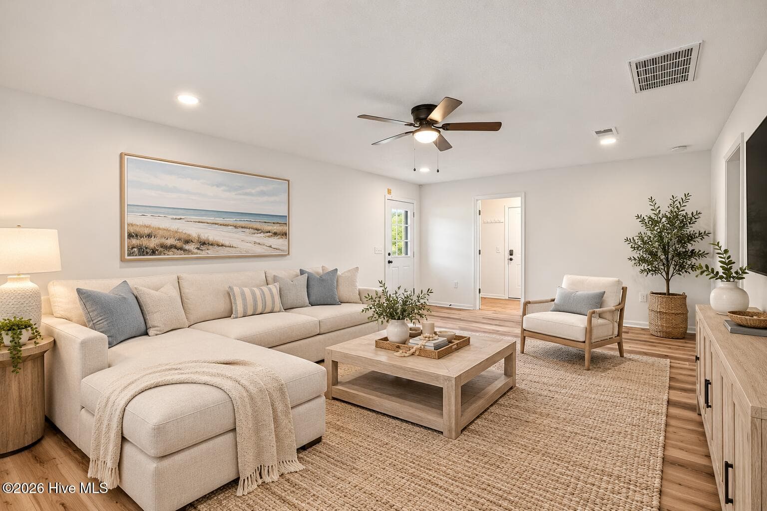 Single Family Residence at 1101 Hunting Ridge Road, Wilmington, NC 28412, photo 16 of 51