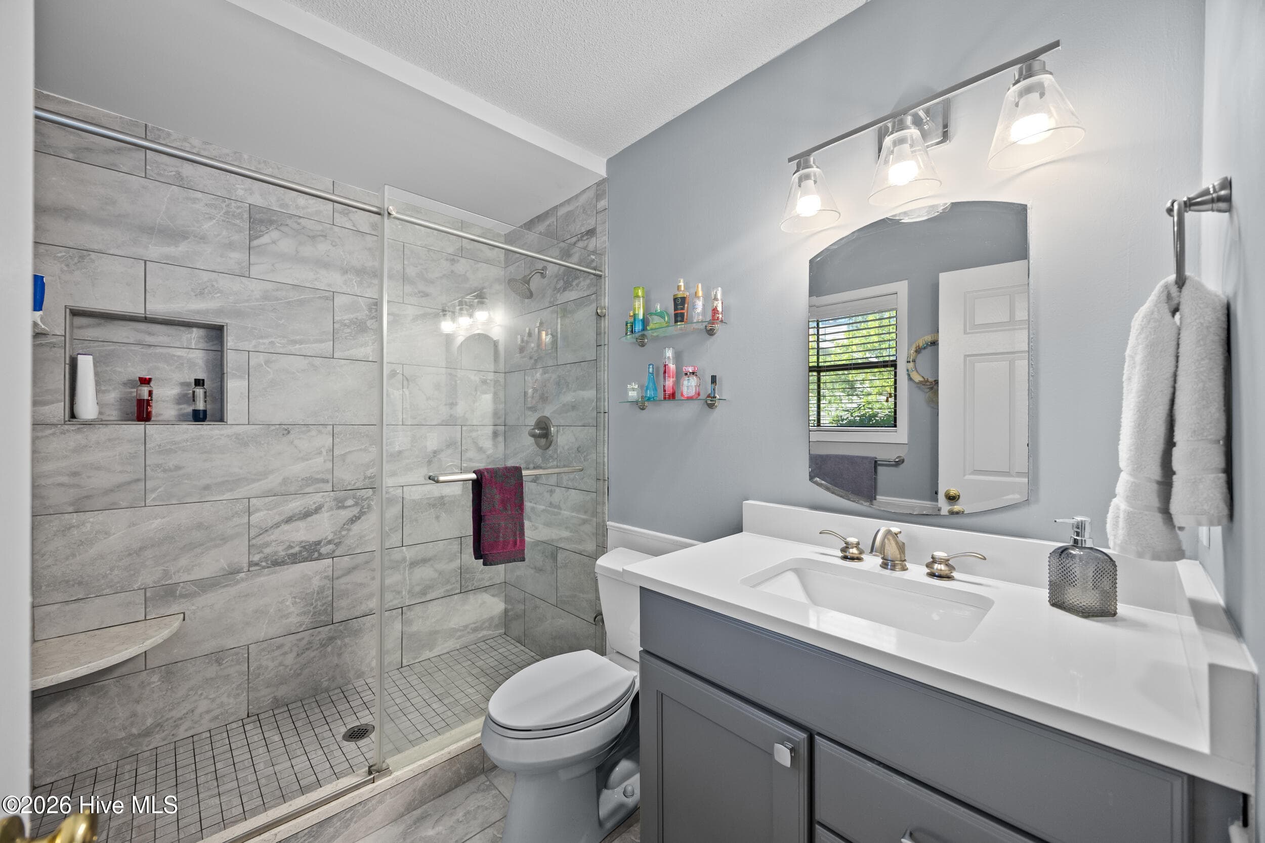 Townhouse at 208 Inland Greens Circle, Wilmington, NC 28405, photo 18 of 41