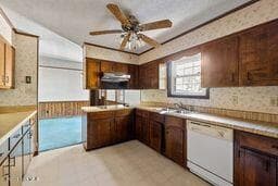 Single Family Residence at 520 Morris Road NE, Thomson, GA 30824, photo 10 of 57